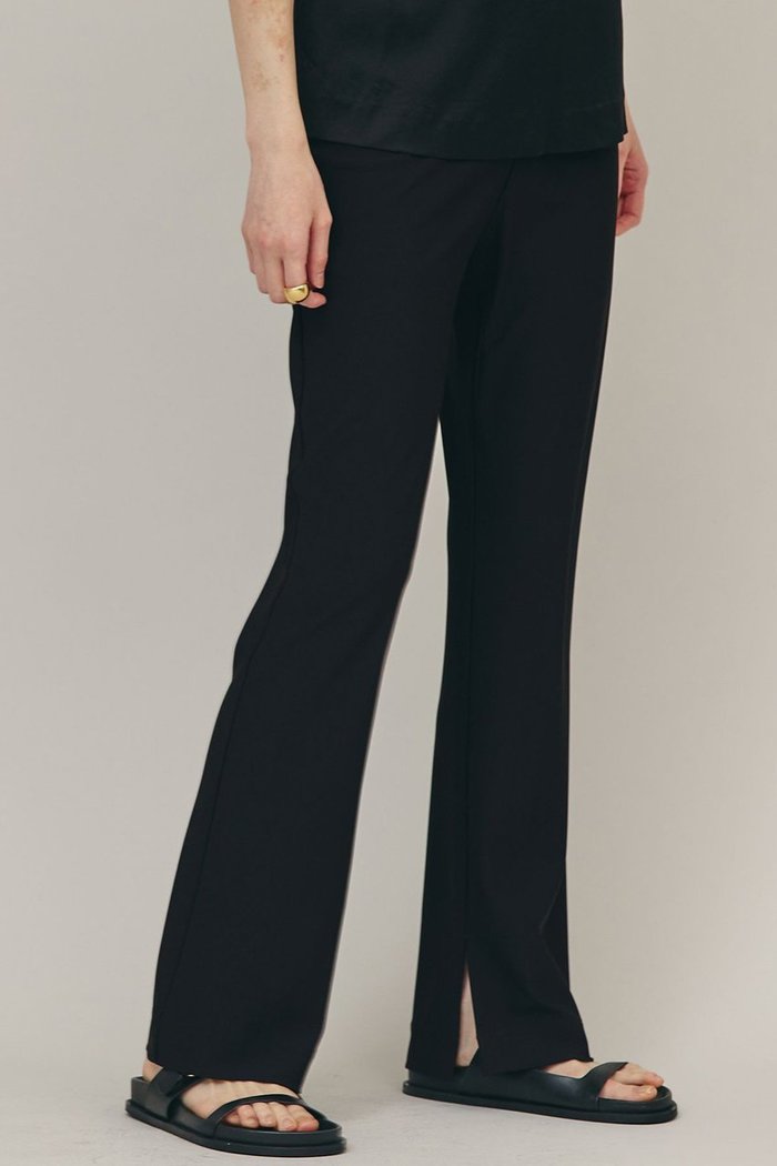 【カレンソロジー/Curensology】のハイテンションフレアパンツ インテリア・キッズ・メンズ・レディースファッション・服の通販 founy(ファニー) https://founy.com/ ファッション Fashion レディースファッション Fashion for Women パンツ Pants & Trousers コンパクト Compact, Small Size サンダル Sandals, Summer Shoes ストレッチ Stretch, Stretchy Fabric スニーカー Sneakers, Trainers スリット Slit, Slit Detail チュニック Tunic, Long Top バランス Balance, Style Balance 再入荷 Restock / Back in Stock |ID: prp329100004898106 ipo3291000000036640173