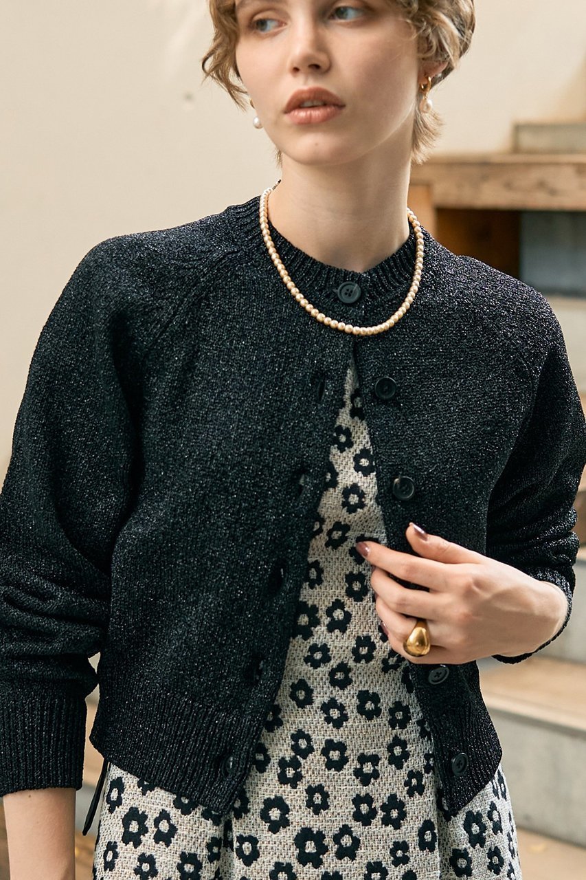 【デザイン ワークス/DESIGN WORKS】のラメクルーネックカーディガン 人気、トレンドファッション・服の通販 founy(ファニー) 　ファッション　Fashion　レディースファッション　Fashion for Women　トップス・カットソー　Cut & Sew Tops　ニット　Knit Tops & Sweaters　カーディガン・羽織り　Layered Style Cardigans　おすすめ　Recommended / Our Picks　アクセサリー　Fashion Accessories　オケージョン　Occasion Wear　カーディガン　Cardigan, Knitwear　コンパクト　Compact, Small Size　デニム　Denim, Jeans Material　エレガント 上品　Elegant　 other-1|ID: prp329100004898151 ipo3291000000036641614