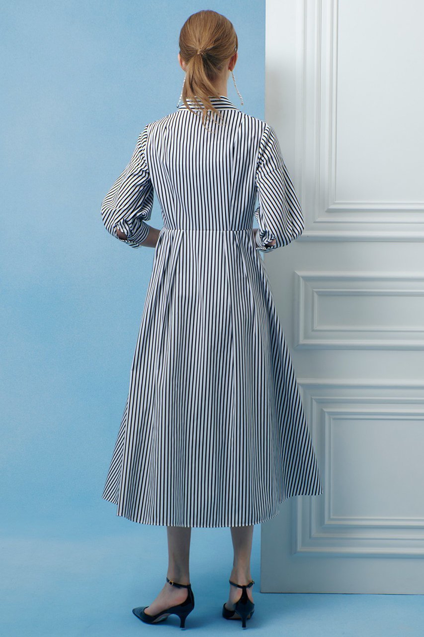 【アルアバイル/allureville】の【LOULOU WILLOUGHBY】タックパフシャツワンピース 大人の最旬トレンドファッション＆コーディネート founy(ファウニー) 　ファッション　Fashion　レディースファッション　Fashion for Women　ワンピース　Dresses　シャツワンピース / 1枚で着映えコーデ　Shirt Dresses　チュニック　Tunic Tops & Dresses　スリーブ　Sleeve, Long Sleeve / Short Sleeve　チュニック　Tunic, Long Top　ドレス　Dress, One-Piece　フィット　Fit, Slim Fit　フレア　Flare, Flared　ロング　Long, Long-Length　other-5|ID: prp329100004898209 ipo3291000000036642788