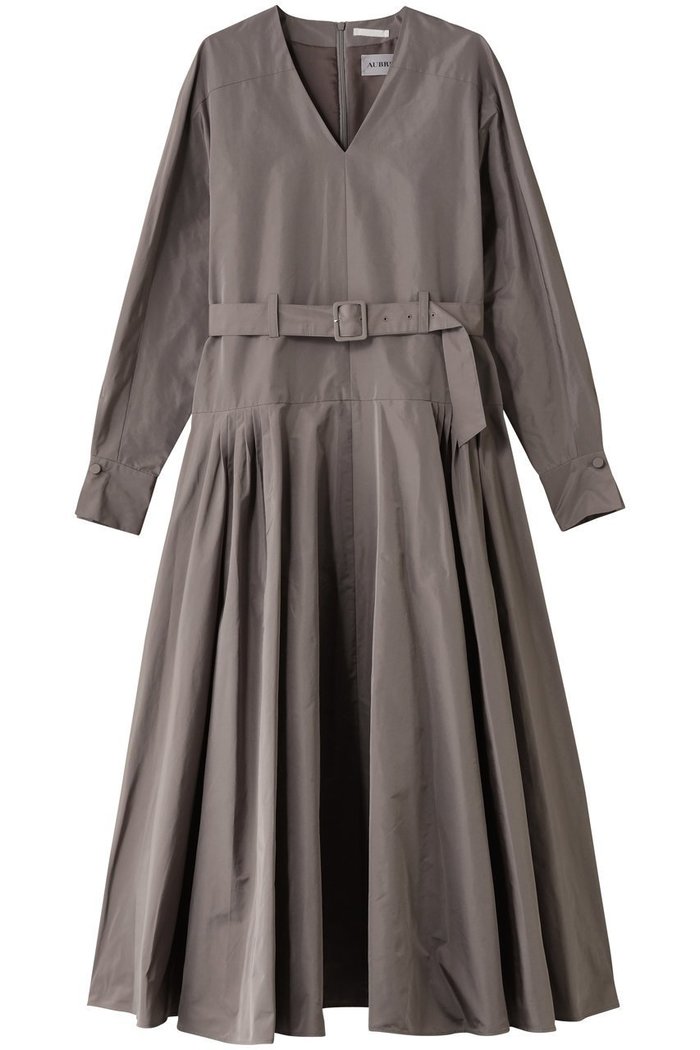 【オブリオ/AUBRIOT】のメモリータフタ ワンピース インテリア・キッズ・メンズ・レディースファッション・服の通販 founy(ファニー) https://founy.com/ ファッション Fashion レディースファッション Fashion for Women ワンピース Dresses チュニック Tunic Tops & Dresses イタリア Italy エレガント 上品 Elegant クラシカル Classical, Vintage-Inspired シルク Silk, 100% Silk タフタ Taffeta, Structured Fabric チュニック Tunic, Long Top ドレス Dress, One-Piece フィット Fit, Slim Fit フェミニン Feminine, Girly フォルム Silhouette, Form フレア Flare, Flared ロング Long, Long-Length |ID: prp329100004898784 ipo3291000000036865225