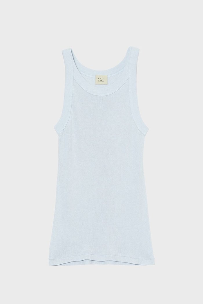 【スタニングルアー/STUNNING LURE】の【KURO iro】シルクタンク インテリア・キッズ・メンズ・レディースファッション・服の通販 founy(ファニー) https://founy.com/ ファッション Fashion レディースファッション Fashion for Women トップス・カットソー Cut & Sew Tops キャミソール&ノースリーブ Camisoles & Sleeveless Tops シャツ・ブラウス・オフィスカジュアル Elegant Blouses & Button-Ups ロングTシャツ・Tシャツ Longline T-Shirts & Tees カットソー・ベーシックTシャツ Cut-and-Sewn Tops / Stretch Tees & Basics キャミソール Camisole, Spaghetti Strap Top シルク Silk, 100% Silk タンク Tank Top, Sleeveless Top チューブ Tube, Tube Top |ID: prp329100004898883 ipo3291000000036650579