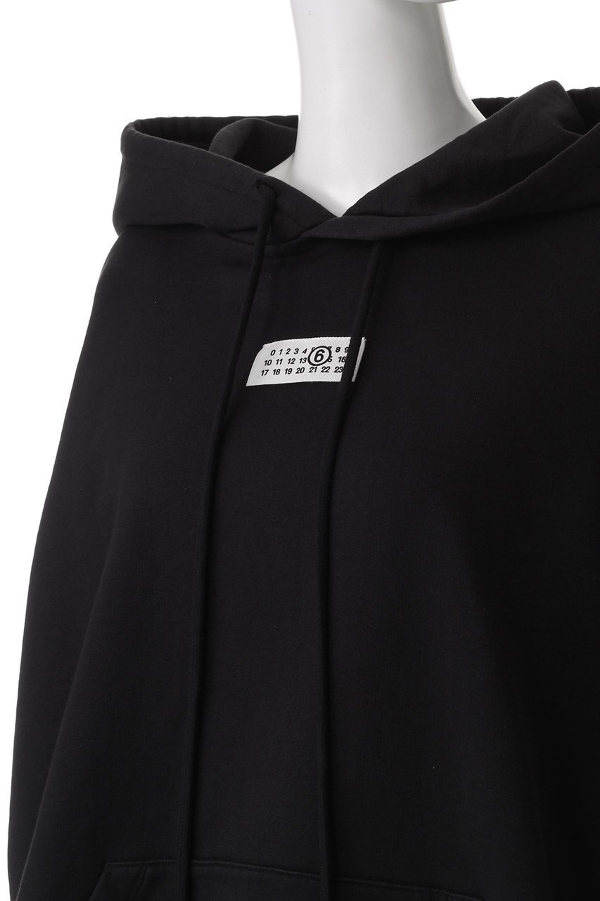 【エムエム6 メゾン マルタン マルジェラ/MM6 Maison Martin Margiela】のフードスウェットシャツ 人気、トレンドファッション・服の通販 founy(ファニー) 　ファッション　Fashion　レディースファッション　Fashion for Women　トップス・カットソー　Cut & Sew Tops　シャツ・ブラウス・オフィスカジュアル　Elegant Blouses & Button-Ups　レディースパーカー・カジュアルフーディー　Casual Hoodies & Sweatshirts　ロングTシャツ・Tシャツ　Longline T-Shirts & Tees　スウェット・クルーネックトップス　Sweatshirts & Crewnecks / Relaxed Fit Sweat Tops　カットソー・ベーシックTシャツ　Cut-and-Sewn Tops / Stretch Tees & Basics　ショート　Short, Short Length　シンプル　Simple, Minimal　バランス　Balance, Style Balance　フロント　Front, Front Design　ボトム　Bottoms, Lower Wear　other-5|ID: prp329100004898919 ipo3291000000036650914