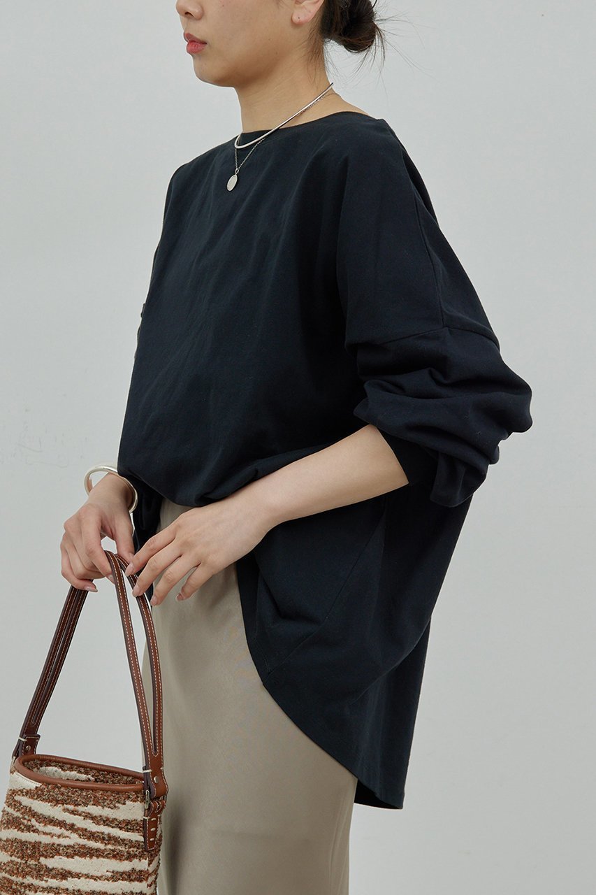 【ガリャルダガランテ/GALLARDAGALANTE】のオーバーロンT 人気、トレンドファッション・服の通販 founy(ファニー) 　ファッション　Fashion　レディースファッション　Fashion for Women　トップス・カットソー　Cut & Sew Tops　シャツ・ブラウス・オフィスカジュアル　Elegant Blouses & Button-Ups　ロングTシャツ・Tシャツ　Longline T-Shirts & Tees　カットソー・ベーシックTシャツ　Cut-and-Sewn Tops / Stretch Tees & Basics　おすすめ　Recommended / Our Picks　スリーブ　Sleeve, Long Sleeve / Short Sleeve　ベーシック　Basic, Essential　ラウンド　Round, Round Neck　ロング　Long, Long-Length　other-7|ID: prp329100004898925 ipo3291000000036650970