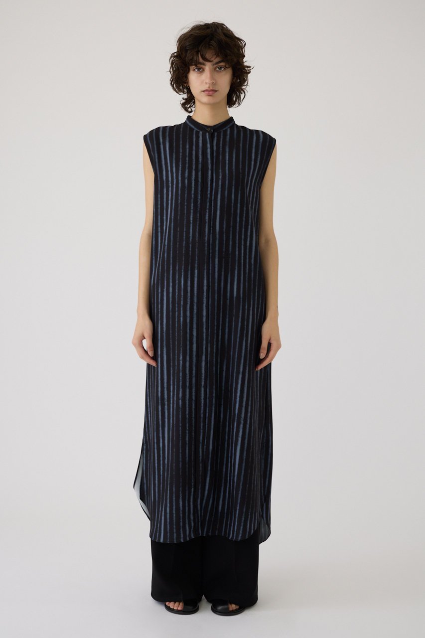 【リムアーク/RIM.ARK】のWave iron pattern OP/ワンピース インテリア・キッズ・メンズ・レディースファッション・服の通販 founy(ファニー) 　ファッション　Fashion　レディースファッション　Fashion for Women　ワンピース　Dresses　チュニック　Tunic Tops & Dresses　ストライプ　Stripe, Striped Pattern　チュニック　Tunic, Long Top　ノースリーブ　Sleeveless, No-Sleeve　プリント　Print, Printed Pattern　ロング　Long, Long-Length　ブラック|ID: prp329100004899033 ipo3291000000036652591