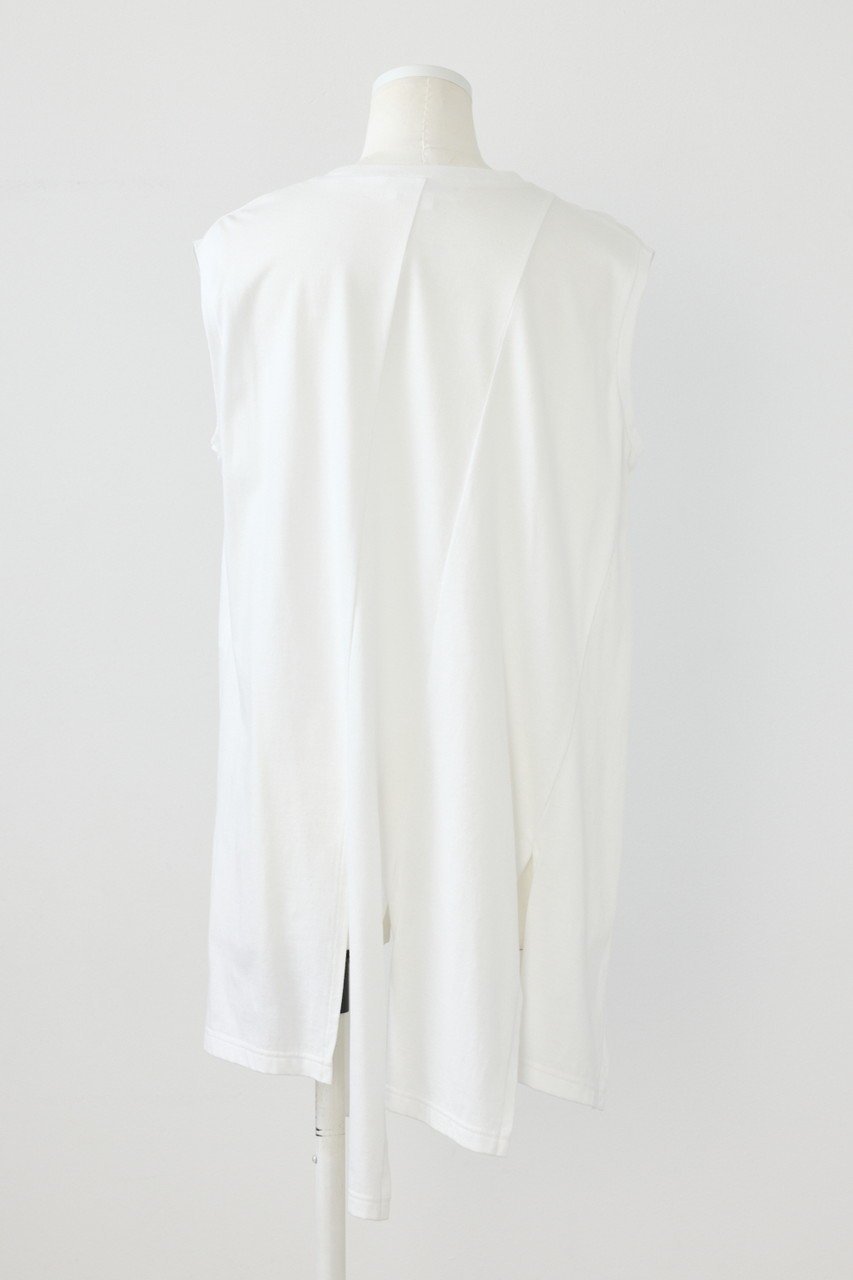 【エンフォルド/ENFOLD】のBIAS-SLIT TANK-TOP/タンクトップ 人気、トレンドファッション・服の通販 founy(ファニー) 　ファッション　Fashion　レディースファッション　Fashion for Women　トップス・カットソー　Cut & Sew Tops　キャミソール&ノースリーブ　Camisoles & Sleeveless Tops　シャツ・ブラウス・オフィスカジュアル　Elegant Blouses & Button-Ups　ロングTシャツ・Tシャツ　Longline T-Shirts & Tees　カットソー・ベーシックTシャツ　Cut-and-Sewn Tops / Stretch Tees & Basics　カーディガン　Cardigan, Knitwear　キャミソール　Camisole, Spaghetti Strap Top　スリット　Slit, Slit Detail　タンク　Tank Top, Sleeveless Top　バイアス　Bias, Diagonal Cut　ランダム　Random, Irregular　切替　Switching, Contrast Panel　other-3|ID: prp329100004899036 ipo3291000000036652627