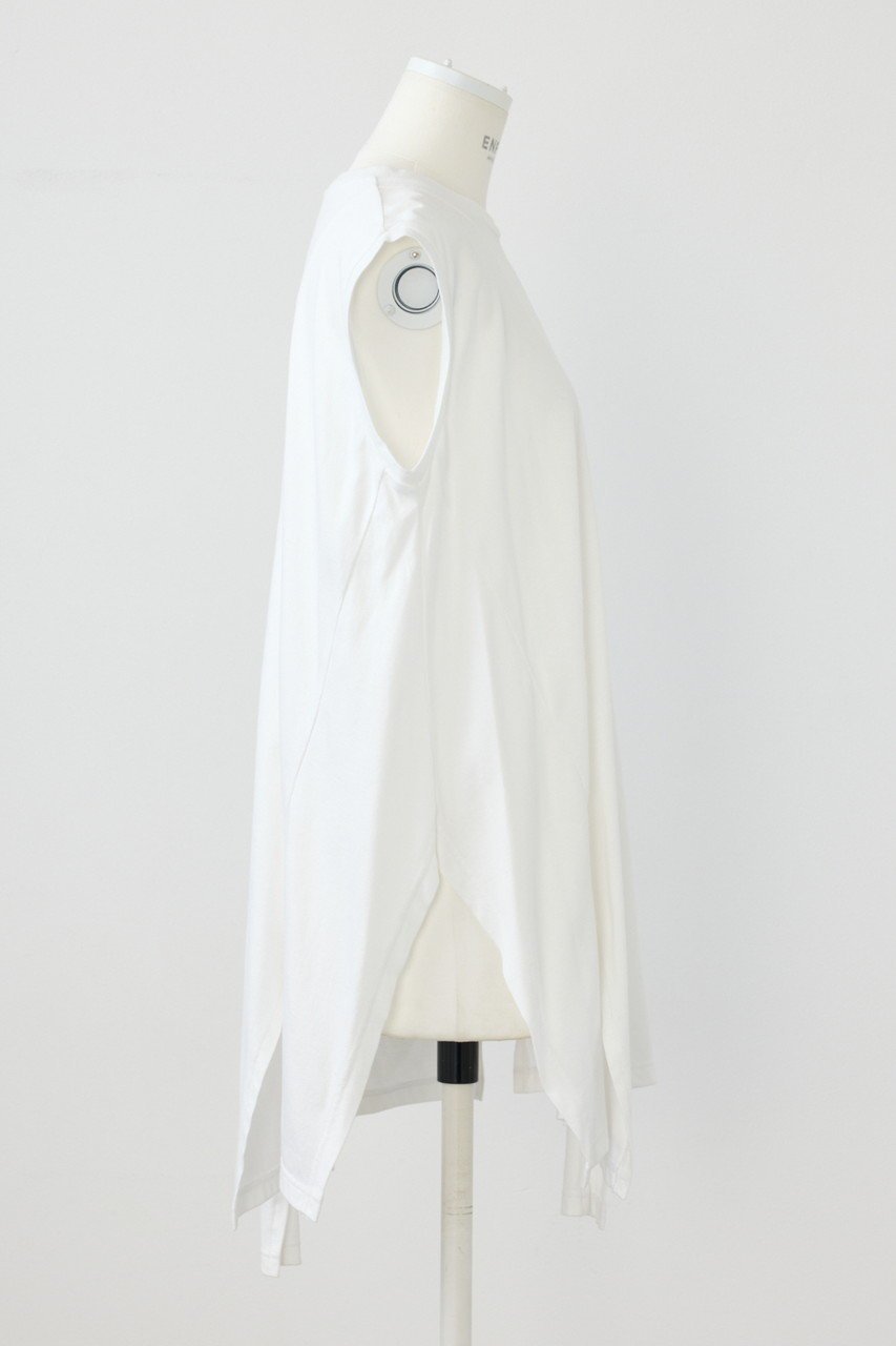 【エンフォルド/ENFOLD】のBIAS-SLIT TANK-TOP/タンクトップ 人気、トレンドファッション・服の通販 founy(ファニー) 　ファッション　Fashion　レディースファッション　Fashion for Women　トップス・カットソー　Cut & Sew Tops　キャミソール&ノースリーブ　Camisoles & Sleeveless Tops　シャツ・ブラウス・オフィスカジュアル　Elegant Blouses & Button-Ups　ロングTシャツ・Tシャツ　Longline T-Shirts & Tees　カットソー・ベーシックTシャツ　Cut-and-Sewn Tops / Stretch Tees & Basics　カーディガン　Cardigan, Knitwear　キャミソール　Camisole, Spaghetti Strap Top　スリット　Slit, Slit Detail　タンク　Tank Top, Sleeveless Top　バイアス　Bias, Diagonal Cut　ランダム　Random, Irregular　切替　Switching, Contrast Panel　other-4|ID: prp329100004899036 ipo3291000000036652628