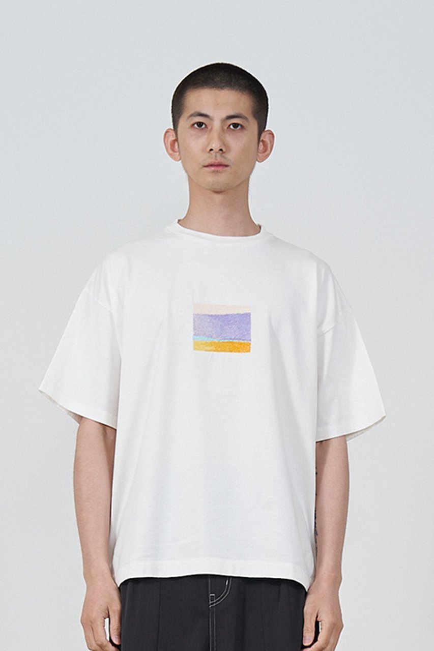 【ヨーク/YOKE】の【UNISEX】EMBROIDERY T-シャツ 人気、トレンドファッション・服の通販 founy(ファニー) 　ファッション　Fashion　レディースファッション　Fashion for Women　トップス・カットソー　Cut & Sew Tops　シャツ・ブラウス・オフィスカジュアル　Elegant Blouses & Button-Ups　ロングTシャツ・Tシャツ　Longline T-Shirts & Tees　カットソー・ベーシックTシャツ　Cut-and-Sewn Tops / Stretch Tees & Basics　ユニセックス　Unisex, Genderless　インド　Indian Textile　ショート　Short, Short Length　スリーブ　Sleeve, Long Sleeve / Short Sleeve　フロント　Front, Front Design　ランダム　Random, Irregular　定番　Standard, Basic Item　other-8|ID: prp329100004899102 ipo3291000000036653416