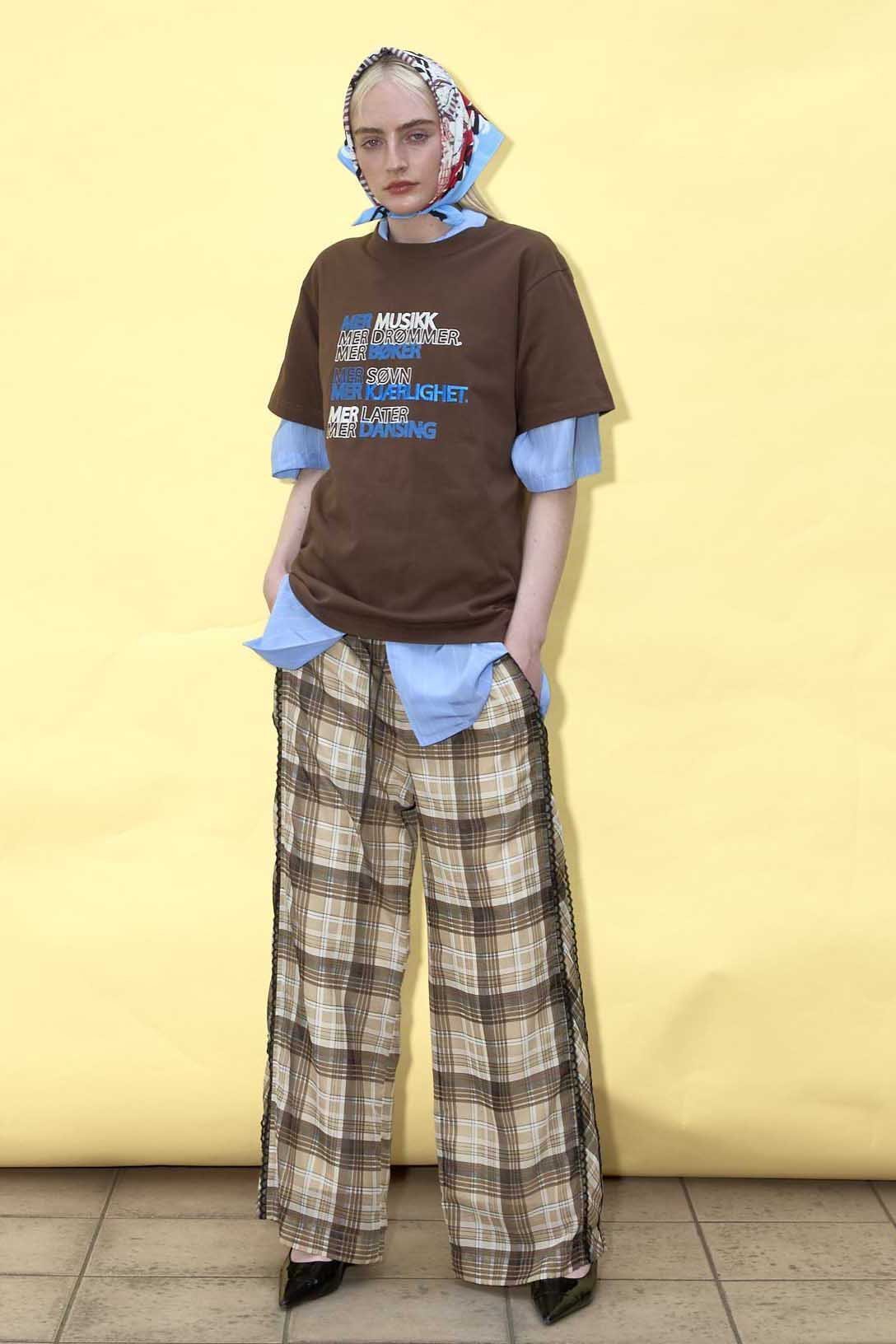 【メゾンスペシャル/MAISON SPECIAL】のLOVE LIFF Embroidery T-shirt/LOVE LIFFエンブロイダリーTシャツ 人気、トレンドファッション・服の通販 founy(ファニー) 　ファッション　Fashion　レディースファッション　Fashion for Women　トップス・カットソー　Cut & Sew Tops　シャツ・ブラウス・オフィスカジュアル　Elegant Blouses & Button-Ups　ロングTシャツ・Tシャツ　Longline T-Shirts & Tees　カットソー・ベーシックTシャツ　Cut-and-Sewn Tops / Stretch Tees & Basics　エンブロイダリー　Embroidery Design　ショート　Short, Short Length　スリーブ　Sleeve, Long Sleeve / Short Sleeve　トレンド　Trend, Trending Now　バランス　Balance, Style Balance　フォルム　Silhouette, Form　ロング　Long, Long-Length　おすすめ　Recommended / Our Picks　other-6|ID: prp329100004899111 ipo3291000000036653559