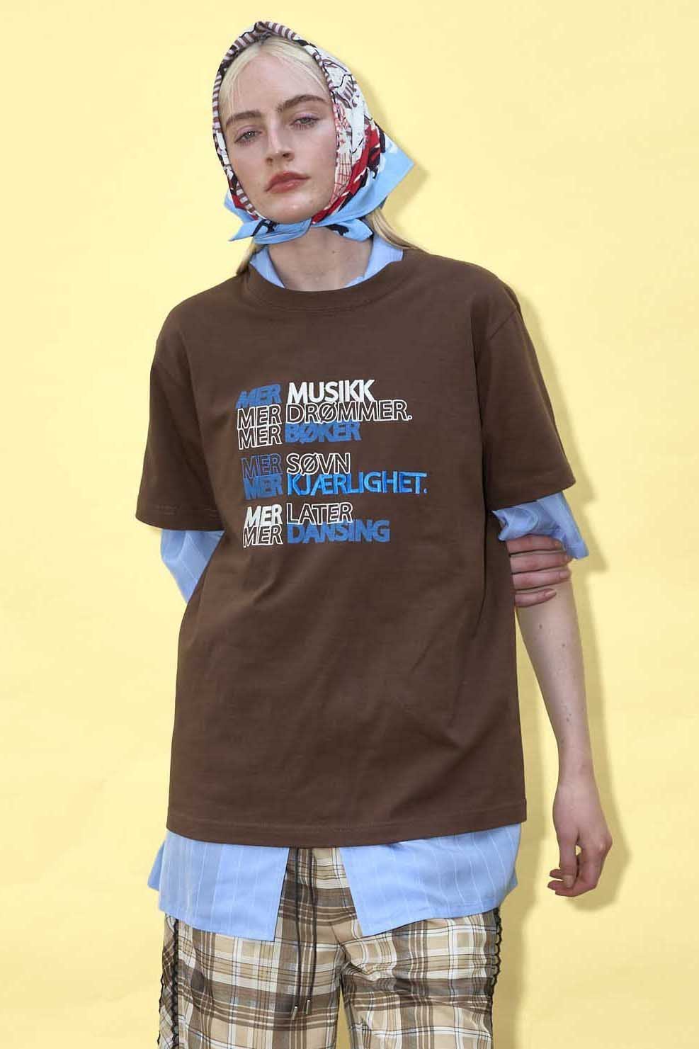 【メゾンスペシャル/MAISON SPECIAL】のLOVE LIFF Embroidery T-shirt/LOVE LIFFエンブロイダリーTシャツ 人気、トレンドファッション・服の通販 founy(ファニー) 　ファッション　Fashion　レディースファッション　Fashion for Women　トップス・カットソー　Cut & Sew Tops　シャツ・ブラウス・オフィスカジュアル　Elegant Blouses & Button-Ups　ロングTシャツ・Tシャツ　Longline T-Shirts & Tees　カットソー・ベーシックTシャツ　Cut-and-Sewn Tops / Stretch Tees & Basics　エンブロイダリー　Embroidery Design　ショート　Short, Short Length　スリーブ　Sleeve, Long Sleeve / Short Sleeve　トレンド　Trend, Trending Now　バランス　Balance, Style Balance　フォルム　Silhouette, Form　ロング　Long, Long-Length　おすすめ　Recommended / Our Picks　other-7|ID: prp329100004899111 ipo3291000000036653560