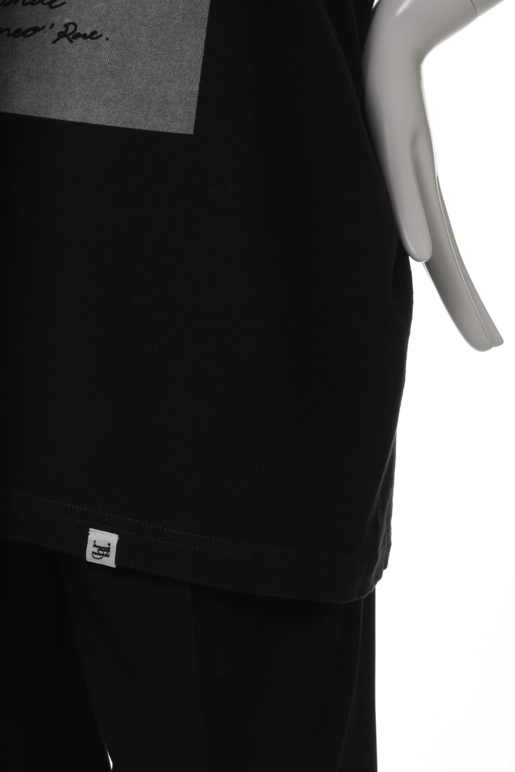 【ハー/HER.】のOreo & Rose Tee/02 Tシャツ 人気、トレンドファッション・服の通販 founy(ファニー) 　ファッション　Fashion　レディースファッション　Fashion for Women　トップス・カットソー　Cut & Sew Tops　シャツ・ブラウス・オフィスカジュアル　Elegant Blouses & Button-Ups　ロングTシャツ・Tシャツ　Longline T-Shirts & Tees　カットソー・ベーシックTシャツ　Cut-and-Sewn Tops / Stretch Tees & Basics　ショート　Short, Short Length　スリーブ　Sleeve, Long Sleeve / Short Sleeve　ヴィンテージ　Vintage Style　other-6|ID: prp329100004899117 ipo3291000000036653687