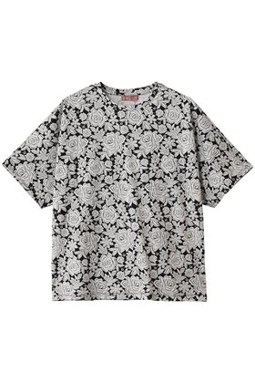 【アミカ/AMICA】のヴィンテージレースTシャツ 人気、トレンドファッション・服の通販 founy(ファニー) ファッション Fashion レディースファッション Fashion for Women アウター Coat / Outerwear Collection トップス・カットソー Cut & Sew Tops シャツ・ブラウス・オフィスカジュアル Elegant Blouses & Button-Ups ロングTシャツ・Tシャツ Longline T-Shirts & Tees ベスト&ジレ / 重ね着スタイル Vests & Gilets カットソー・ベーシックTシャツ Cut-and-Sewn Tops / Stretch Tees & Basics エレガント 上品 Elegant コレクション Collection, Seasonal Line ショート Short, Short Length スリーブ Sleeve, Long Sleeve / Short Sleeve プリント Print, Printed Pattern モノトーン Monotone, Black and White レース Lace, Lace Fabric 定番 Standard, Basic Item |ID:prp329100004899291