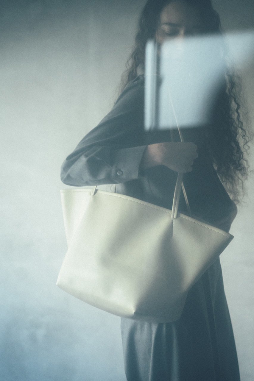 【スキュー/SCUE】のロングハンドルトート M 人気、トレンドファッション・服の通販 founy(ファニー) 　ファッション　Fashion　レディースファッション　Fashion for Women　バッグ　Bags　other-2|ID: prp329100004899532 ipo3291000000036657580