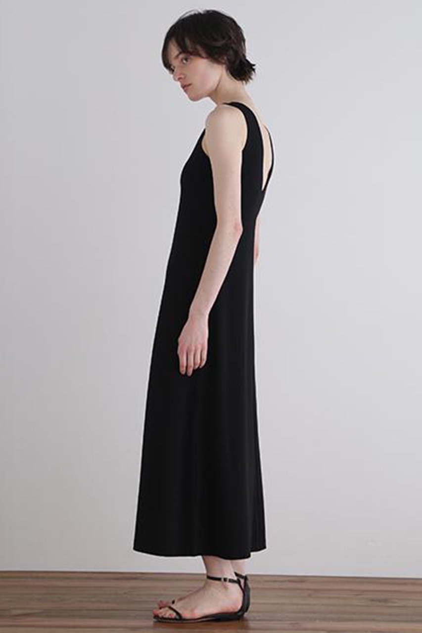 【ル フィル/LE PHIL】のカップインUネックドレス 人気、トレンドファッション・服の通販 founy(ファニー) 　ファッション　Fashion　レディースファッション　Fashion for Women　ワンピース　Dresses　フォーマル・パーティードレス・結婚式用ドレス　Elegant & Casual Dresses　チュニック　Tunic Tops & Dresses　おすすめ　Recommended / Our Picks　インナー　Innerwear　カッティング　Cutting Detail　シンプル　Simple, Minimal　ジャケット　Jacket, Outerwear　チュニック　Tunic, Long Top　ドレス　Dress, One-Piece　ラップ　Wrap, Wrap Design　ロング　Long, Long-Length　other-5|ID: prp329100004899593 ipo3291000000036658071