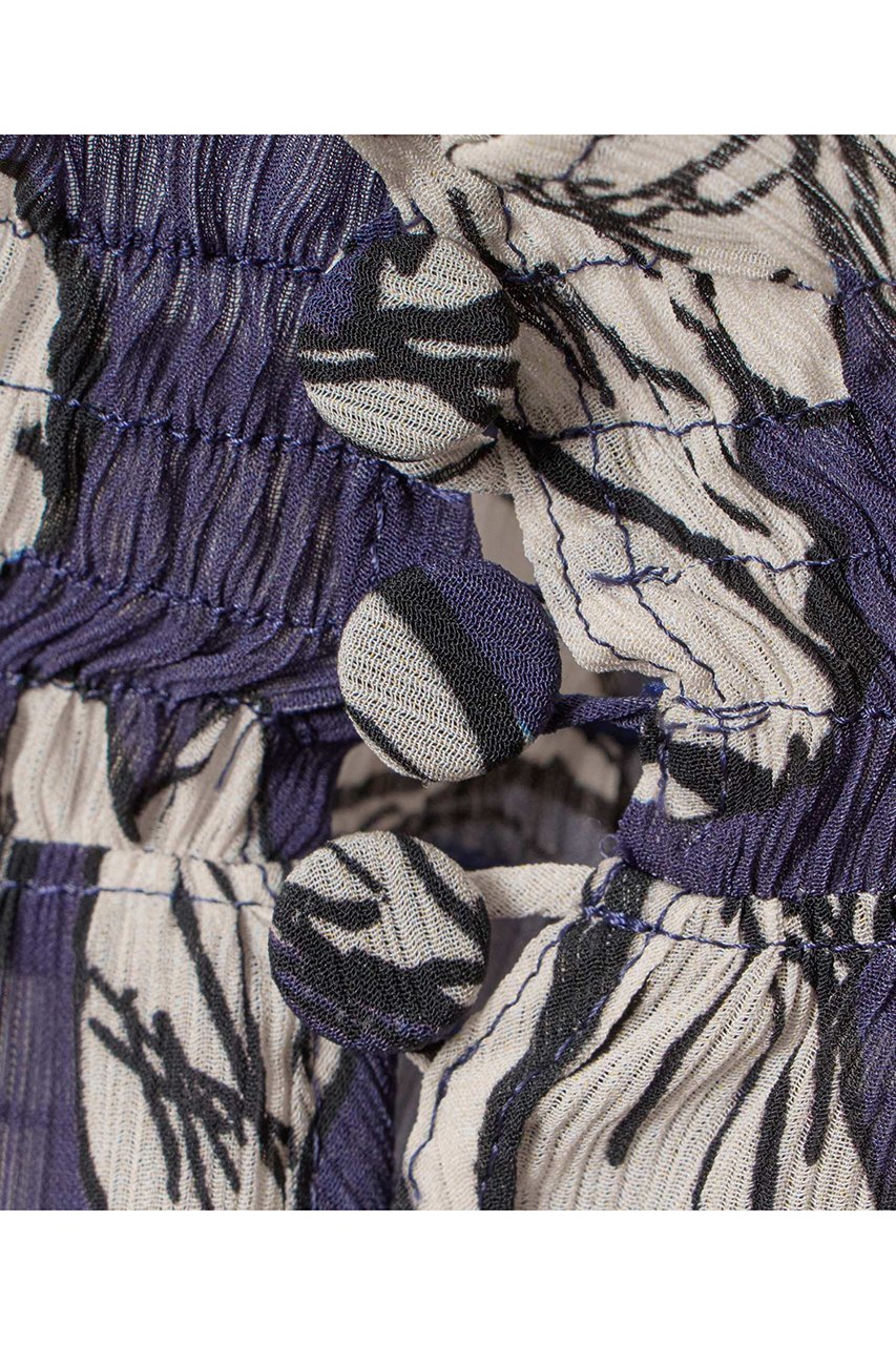 【アルアバイル/allureville】の楊柳シアーフラワープリントワンピース 人気、トレンドファッション・服の通販 founy(ファニー) ファッション Fashion レディースファッション Fashion for Women ワンピース Dresses チュニック Tunic Tops & Dresses イタリア Italy シアー Sheer, See-Through シャーリング Shirring, Ruched シンプル Simple, Minimal スタンド Stand Collar, Upright Stand チュニック Tunic, Long Top フリル Frill, Ruffle プリント Print, Printed Pattern ロング Long, Long-Length other-6|ID: prp329100004899696 ipo3291000000036659825