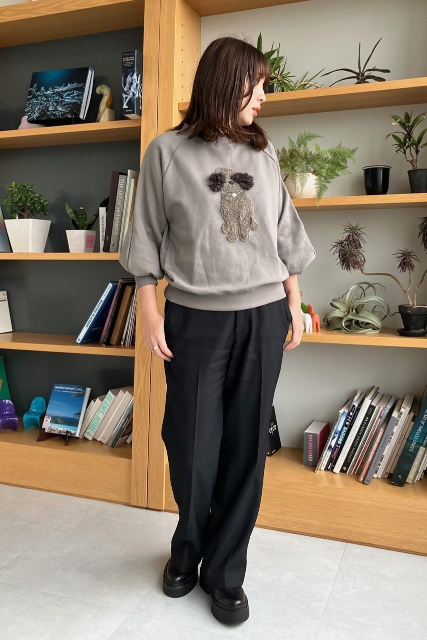 【ミュベール/MUVEIL】の【ELLE SHOP 限定】トイプードルボリュームスリーブスウェット 人気、トレンドファッション・服の通販 founy(ファニー) ファッション Fashion レディースファッション Fashion for Women トップス・カットソー Cut & Sew Tops シャツ・ブラウス・オフィスカジュアル Elegant Blouses & Button-Ups レディースパーカー・カジュアルフーディー Casual Hoodies & Sweatshirts ロングTシャツ・Tシャツ Longline T-Shirts & Tees スウェット・クルーネックトップス Sweatshirts & Crewnecks / Relaxed Fit Sweat Tops カットソー・ベーシックTシャツ Cut-and-Sewn Tops / Stretch Tees & Basics ボリューム袖・フリルスリーブブラウス Voluminous & Ruffle Sleeves / Puffy Sleeve Tops コンパクト Compact, Small Size スリーブ Sleeve, Long Sleeve / Short Sleeve バルーン Balloon, Balloon Silhouette パール Pearl, Pearl Accent エレガント 上品 Elegant 別注 Limited Edition, Custom Order 吸水 Absorbent, Quick-Dry other-6|ID: prp329100004899993 ipo3291000000036707626