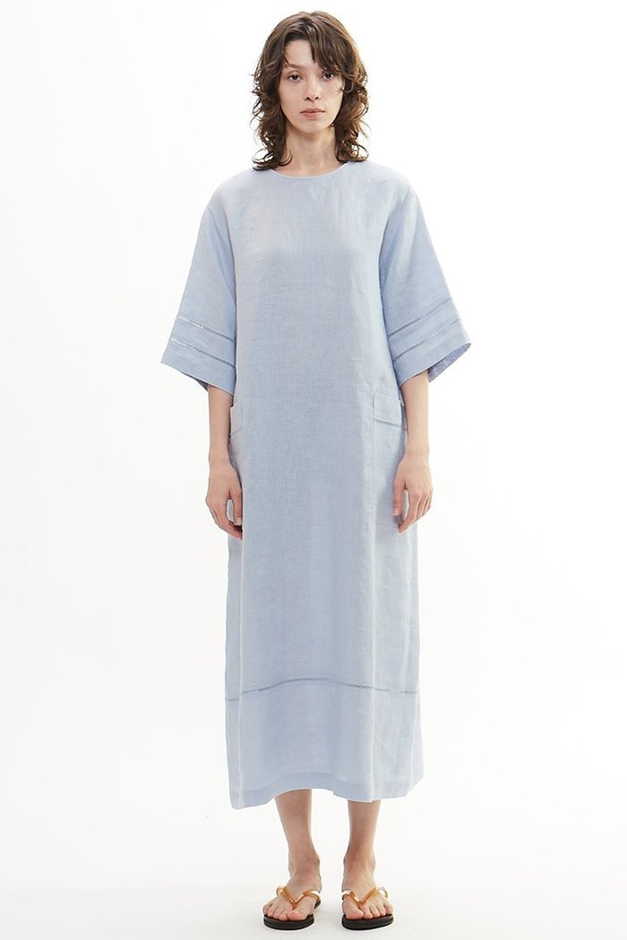 【プレインピープル/PLAIN PEOPLE】のキャンブリックリネンダブルピコット刺繍ワンピース インテリア・キッズ・メンズ・レディースファッション・服の通販 founy(ファウニー) https://founy.com/ ファッション Fashion レディースファッション Fashion for Women ワンピース Dresses チュニック Tunic Tops & Dresses ダブル Double, Double-Breasted チュニック Tunic, Long Top ドロップ Drop Shoulder, Dropped Style ポケット Pocket, Pocket Detail リネン Linen, Linen Fabric ロング Long, Long-Length 半袖 Short Sleeve, Half Sleeve |ID: prp329100004901061 ipo3291000000036673784
