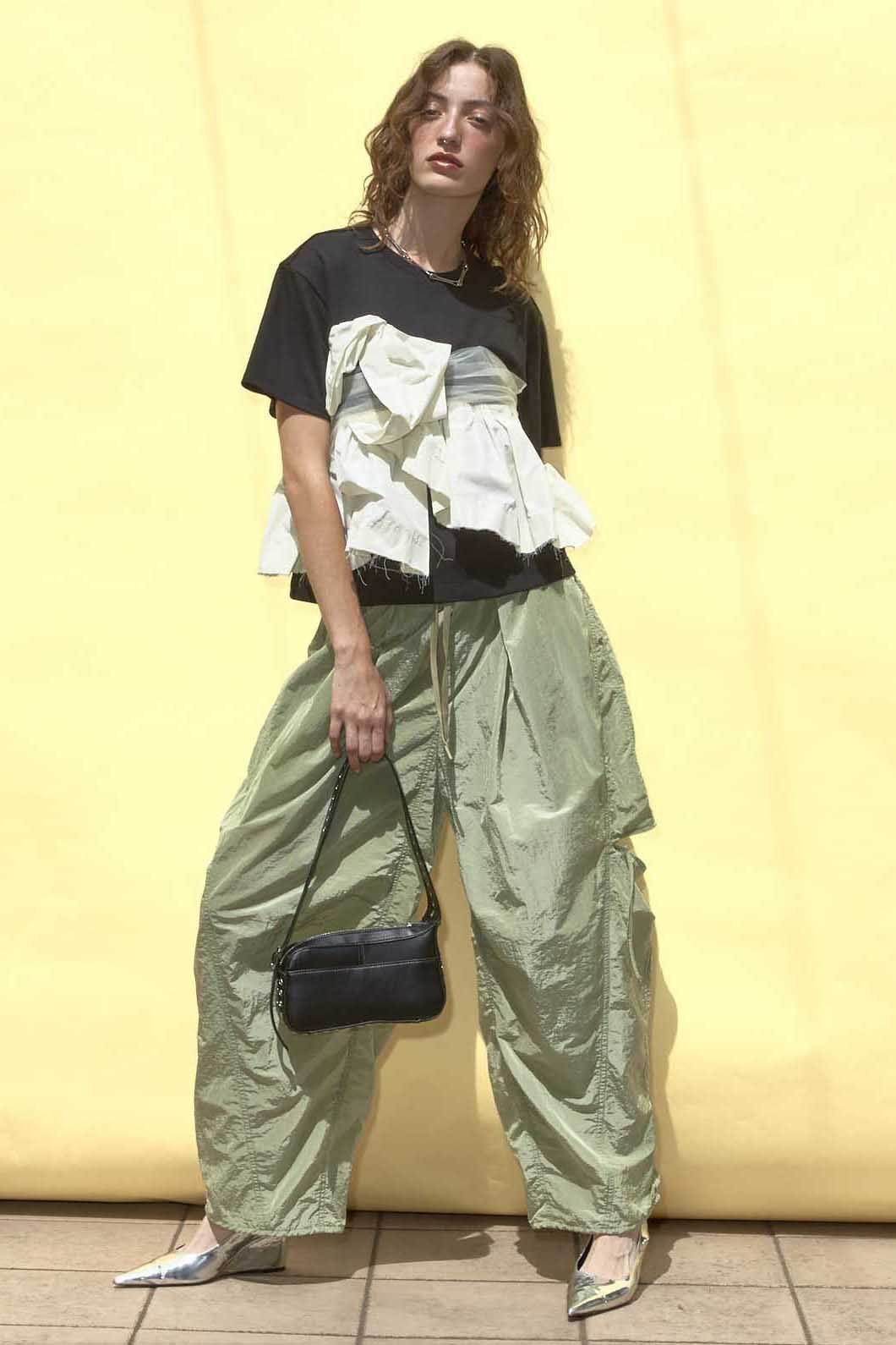 【メゾンスペシャル/MAISON SPECIAL】のDocking Twisted T-shirt/ドッキングツイステッドTシャツ 人気、トレンドファッション・服の通販 founy(ファニー) 　ファッション　Fashion　レディースファッション　Fashion for Women　トップス・カットソー　Cut & Sew Tops　シャツ・ブラウス・オフィスカジュアル　Elegant Blouses & Button-Ups　ロングTシャツ・Tシャツ　Longline T-Shirts & Tees　カットソー・ベーシックTシャツ　Cut-and-Sewn Tops / Stretch Tees & Basics　カットソー　Cut and Sewn Top　ショート　Short, Short Length　スリーブ　Sleeve, Long Sleeve / Short Sleeve　タフタ　Taffeta, Structured Fabric　チュール　Tulip, Tulip Motif　ビスチェ　Bustier, Corset Top　ボトム　Bottoms, Lower Wear　夏　Summer　エレガント 上品　Elegant　other-6|ID: prp329100004901064 ipo3291000000036710081