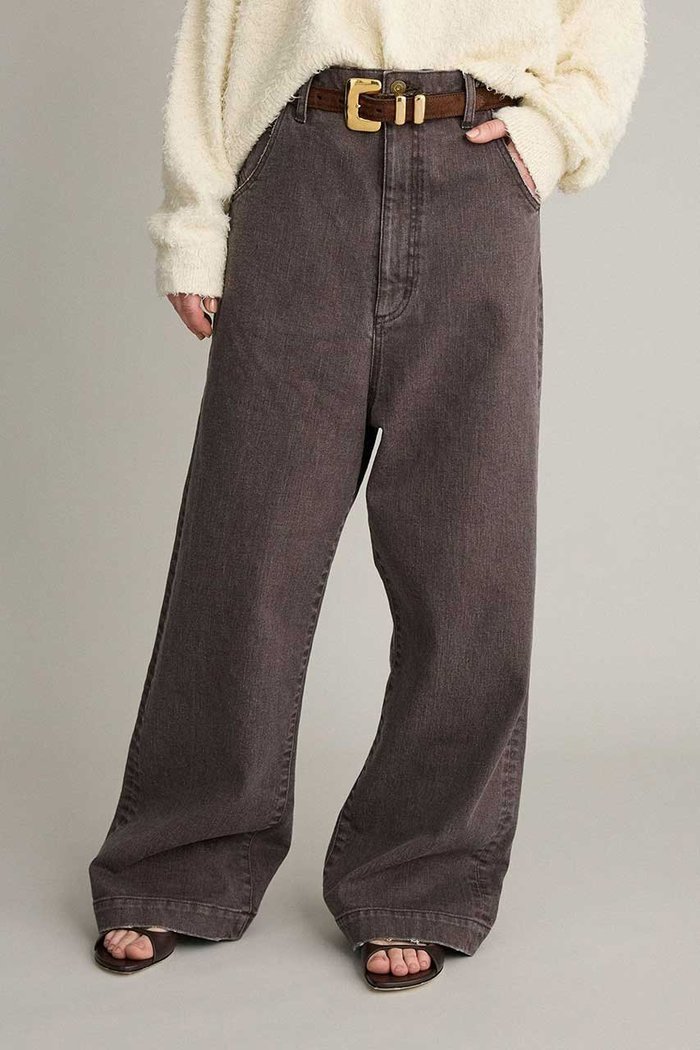 【ブリル/BRILL】のハイウエストカラーデニム インテリア・キッズ・メンズ・レディースファッション・服の通販 founy(ファニー) https://founy.com/ ファッション Fashion レディースファッション Fashion for Women パンツ Pants & Trousers デニムパンツ・ジーンズ・美脚デニム Denim Jeans & Pants ストレッチ Stretch, Stretchy Fabric ストレート Straight, Straight Cut デニム Denim, Jeans Material バランス Balance, Style Balance ボトム Bottoms, Lower Wear ポケット Pocket, Pocket Detail |ID: prp329100004901594 ipo3291000000036679303