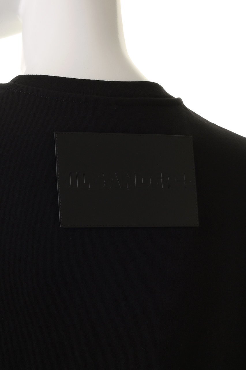 【ジル サンダー/JIL SANDER】の【JIL SANDER+】レザーパッチ付き クルーネック ショートスリーブTシャツ 人気、トレンドファッション・服の通販 founy(ファニー) 　ファッション　Fashion　レディースファッション　Fashion for Women　トップス・カットソー　Cut & Sew Tops　シャツ・ブラウス・オフィスカジュアル　Elegant Blouses & Button-Ups　ロングTシャツ・Tシャツ　Longline T-Shirts & Tees　カットソー・ベーシックTシャツ　Cut-and-Sewn Tops / Stretch Tees & Basics　ショート　Short, Short Length　シンプル　Simple, Minimal　スリーブ　Sleeve, Long Sleeve / Short Sleeve　バランス　Balance, Style Balance　パッチ　Patch, Appliqué　ベーシック　Basic, Essential　ボトム　Bottoms, Lower Wear　other-5|ID: prp329100004901699 ipo3291000000036680429