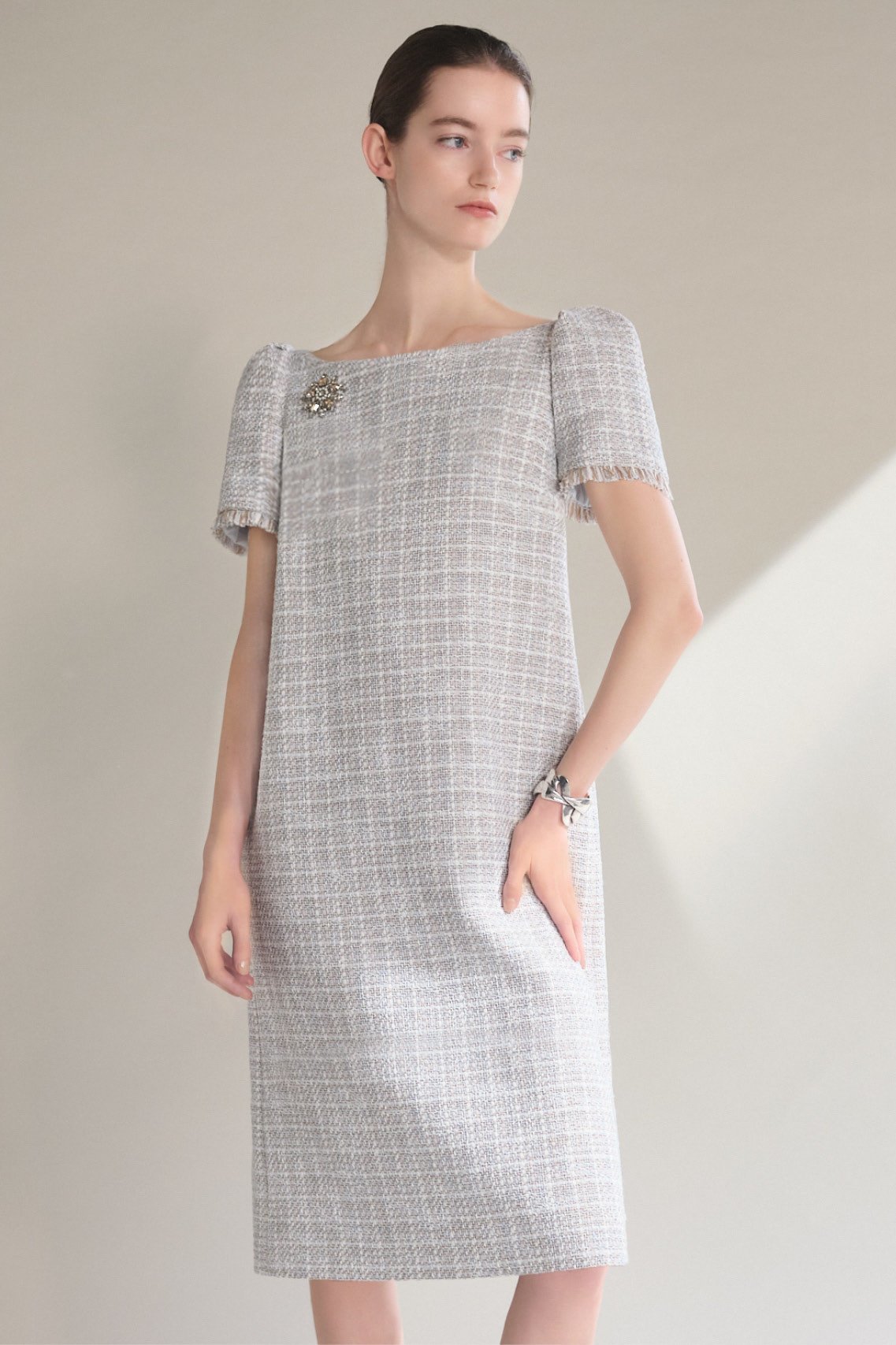 【デイジーリン/DAISY LIN】のWashable Tweed “Elegant Puff Dress” 人気、トレンドファッション・服の通販 founy(ファニー) 　ファッション　Fashion　レディースファッション　Fashion for Women　ワンピース　Dresses　フォーマル・パーティードレス・結婚式用ドレス　Elegant & Casual Dresses　チュニック　Tunic Tops & Dresses　エレガント 上品　Elegant　洗える　Machine Washable　クラシック　Classic, Timeless Style　スリーブ　Sleeve, Long Sleeve / Short Sleeve　チュニック　Tunic, Long Top　ツイード　Twill, Twill Weave　定番　Standard, Basic Item　フリンジ　Fringe, Tassel　ボックス　Boxy, Box Shape　リラックス　Relax, Relaxed Fit　other-6|ID: prp329100004901748 ipo3291000000036680876