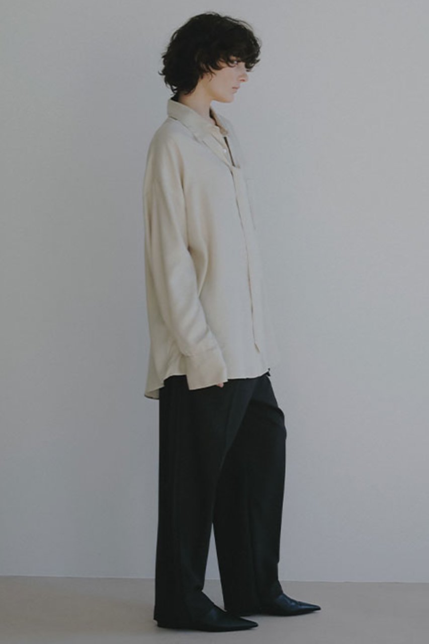 【エトレトウキョウ/ETRE TOKYO】のキュプラネクタイオーバーサイズシャツ 人気、トレンドファッション・服の通販 founy(ファニー) 　ファッション　Fashion　レディースファッション　Fashion for Women　トップス・カットソー　Cut & Sew Tops　シャツ・ブラウス・オフィスカジュアル　Elegant Blouses & Button-Ups　カフス　Cuff Design　キュプラ　Cupro, Eco Fabric　シンプル　Simple, Minimal　スリーブ　Sleeve, Long Sleeve / Short Sleeve　とろみ　Fluid, Flowy Fabric　ドレープ　Drape, Draping Fabric　なめらか　Smooth, Silky Texture　フロント　Front, Front Design　ポケット　Pocket, Pocket Detail　リラックス　Relax, Relaxed Fit　ロング　Long, Long-Length　エレガント 上品　Elegant　other-5|ID: prp329100004901936 ipo3291000000036683220