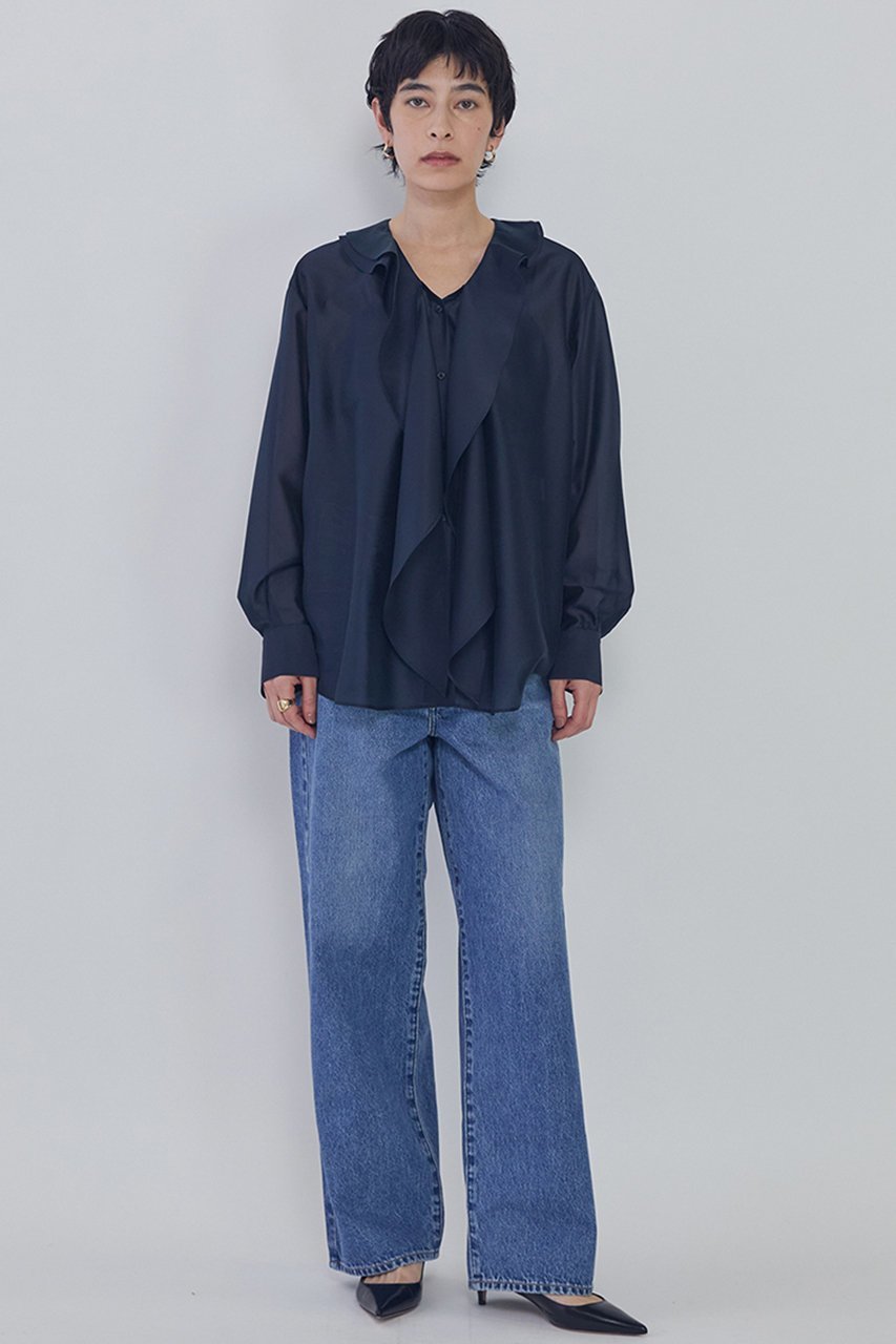 【プルミエ アロンディスモン/1er Arrondissement】のラッフルVネックブラウス 大人の最旬トレンドファッション＆コーディネート founy(ファウニー) 　ファッション　Fashion　レディースファッション　Fashion for Women　トップス・カットソー　Cut & Sew Tops　シャツ・ブラウス・オフィスカジュアル　Elegant Blouses & Button-Ups　Vネックトップス　V-Neck Tops / V-Cut Neckline Shirts　シルク　Silk, 100% Silk　スリーブ　Sleeve, Long Sleeve / Short Sleeve　バランス　Balance, Style Balance　フロント　Front, Front Design　ラッフル　Ruffle, Frill　ロング　Long, Long-Length　エレガント 上品　Elegant　other-2|ID: prp329100004902037 ipo3291000000036712194