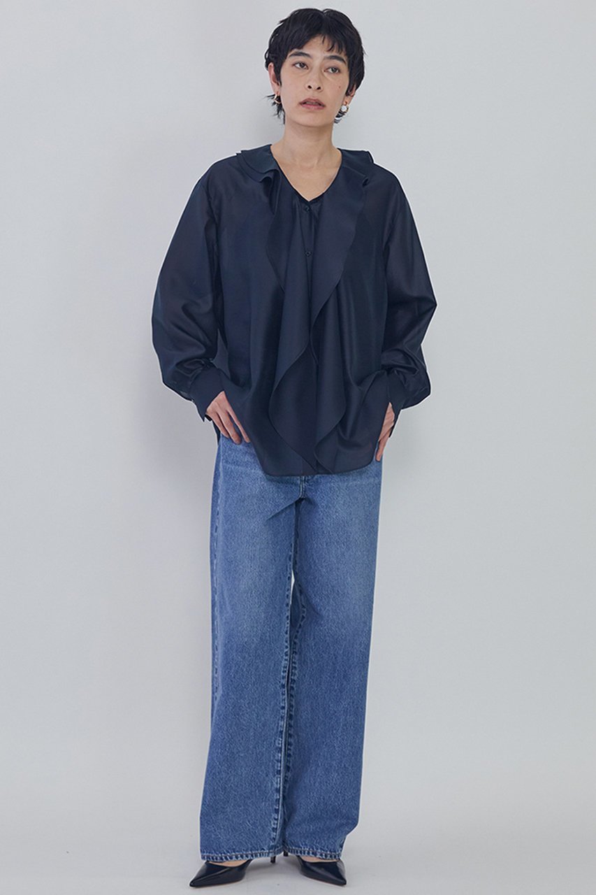 【プルミエ アロンディスモン/1er Arrondissement】のラッフルVネックブラウス 大人の最旬トレンドファッション＆コーディネート founy(ファウニー) 　ファッション　Fashion　レディースファッション　Fashion for Women　トップス・カットソー　Cut & Sew Tops　シャツ・ブラウス・オフィスカジュアル　Elegant Blouses & Button-Ups　Vネックトップス　V-Neck Tops / V-Cut Neckline Shirts　シルク　Silk, 100% Silk　スリーブ　Sleeve, Long Sleeve / Short Sleeve　バランス　Balance, Style Balance　フロント　Front, Front Design　ラッフル　Ruffle, Frill　ロング　Long, Long-Length　エレガント 上品　Elegant　other-6|ID: prp329100004902037 ipo3291000000036712198