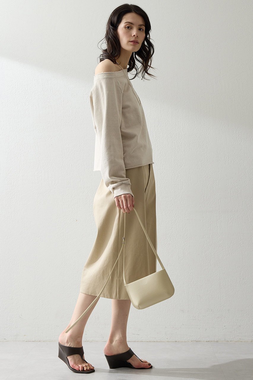 【ウィムガゼット/Whim Gazette】のオフショル刺繍プルオーバー 人気、トレンドファッション・服の通販 founy(ファニー) 　ファッション　Fashion　レディースファッション　Fashion for Women　トップス・カットソー　Cut & Sew Tops　シャツ・ブラウス・オフィスカジュアル　Elegant Blouses & Button-Ups　ロングTシャツ・Tシャツ　Longline T-Shirts & Tees　カジュアルプルオーバー・ニットトップス　Pullovers & Knit Tops / Casual Pullovers　カットソー・ベーシックTシャツ　Cut-and-Sewn Tops / Stretch Tees & Basics　スウェット / スエット　Sweatshirt, Sweatwear　スリーブ　Sleeve, Long Sleeve / Short Sleeve　バランス　Balance, Style Balance　ロング　Long, Long-Length　other-5|ID: prp329100004902053 ipo3291000000036684365