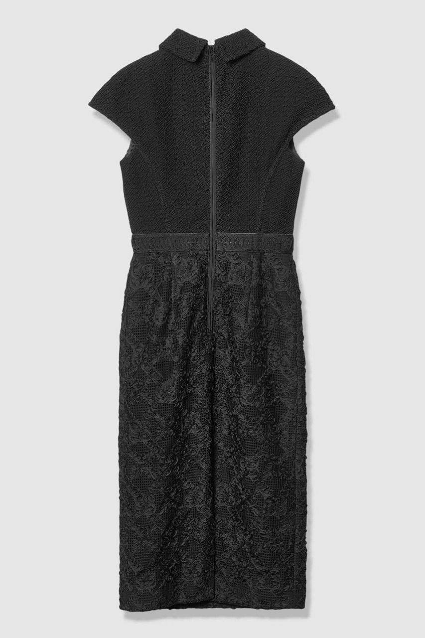 【アルアバイル/allureville】の【LOULOU WILLOUGHBY】コード刺繍ドッキングワンピース 人気、トレンドファッション・服の通販 founy(ファニー) ファッション Fashion レディースファッション Fashion for Women ワンピース Dresses チュニック Tunic Tops & Dresses コンパクト Compact, Small Size サテン Satin, Glossy Fabric ストレッチ Stretch, Stretchy Fabric チュニック Tunic, Long Top チュール Tulip, Tulip Motif ドッキング Docking, Mixed Material レース Lace, Lace Fabric エレガント 上品 Elegant other-2|ID: prp329100004902113 ipo3291000000036684914