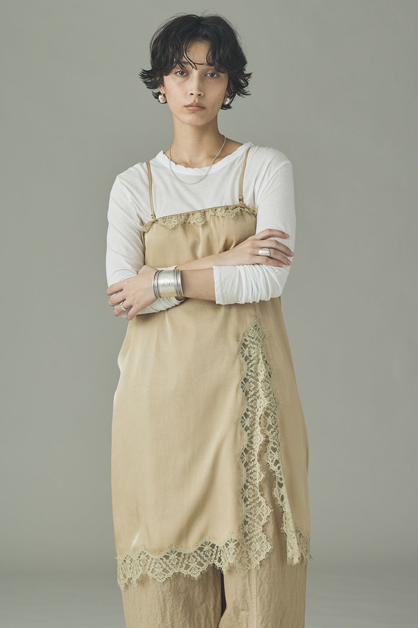 【カレンソロジー/Curensology】の2WAYレーススリットスカート 人気、トレンドファッション・服の通販 founy(ファニー) 　ファッション　Fashion　レディースファッション　Fashion for Women　スカート　Skirts　ロングスカート　Long Skirts / Maxi & Midi Skirts　インナー　Innerwear　キャミソール　Camisole, Spaghetti Strap Top　シルク　Silk, 100% Silk　スリット　Slit, Slit Detail　ツイル　Twist, Twisted Detail　ラップ　Wrap, Wrap Design　ランジェリー　Lingerie, Intimate Wear　レース　Lace, Lace Fabric　ロング　Long, Long-Length　エレガント 上品　Elegant　 other-1|ID: prp329100004902145 ipo3291000000036685268