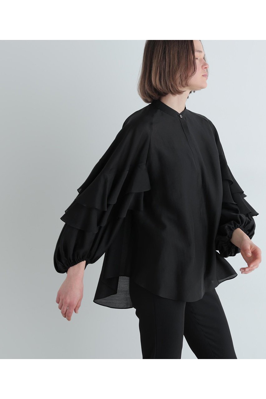 【ル フィル/LE PHIL】のスタンドカラーフリルブラウス 人気、トレンドファッション・服の通販 founy(ファニー) 　ファッション　Fashion　レディースファッション　Fashion for Women　トップス・カットソー　Cut & Sew Tops　シャツ・ブラウス・オフィスカジュアル　Elegant Blouses & Button-Ups　おすすめ　Recommended / Our Picks　オーガンジー　Organza Fabric　ギャザー　Gathered, Ruffled　スタンダード　Standard, Basic　スタンド　Stand Collar, Upright Stand　スリーブ　Sleeve, Long Sleeve / Short Sleeve　バランス　Balance, Style Balance　フェミニン　Feminine, Girly　フリル　Frill, Ruffle　ボトム　Bottoms, Lower Wear　ロング　Long, Long-Length　other-2|ID: prp329100004902172 ipo3291000000036685574