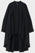 【ル フィル/LE PHIL】のライトウールボリュームブラウス 人気、トレンドファッション・服の通販 founy(ファニー) ファッション Fashion レディースファッション Fashion for Women トップス・カットソー Cut & Sew Tops シャツ・ブラウス・オフィスカジュアル Elegant Blouses & Button-Ups スタンダード Standard, Basic スタンド Stand Collar, Upright Stand スリーブ Sleeve, Long Sleeve / Short Sleeve ドレープ Drape, Draping Fabric ヘムライン Hemline, Bottom Cut ロング Long, Long-Length 春 Spring thumbnail ブラック|ID: prp329100004902234 ipo3291000000036686252