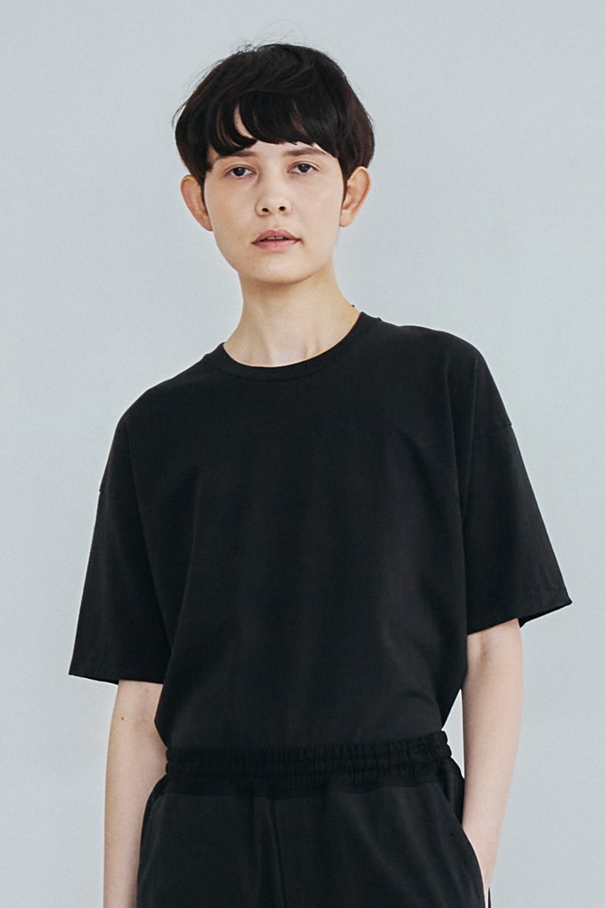 【ティッカ/TICCA】のエンブロイダリースクエアTシャツ 人気、トレンドファッション・服の通販 founy(ファニー) ファッション Fashion レディースファッション Fashion for Women トップス・カットソー Cut & Sew Tops シャツ・ブラウス・オフィスカジュアル Elegant Blouses & Button-Ups ロングTシャツ・Tシャツ Longline T-Shirts & Tees カットソー・ベーシックTシャツ Cut-and-Sewn Tops / Stretch Tees & Basics ショート Short, Short Length シンプル Simple, Minimal スクエア Square, Square Shape スリーブ Sleeve, Long Sleeve / Short Sleeve バランス Balance, Style Balance マキシ Maxi, Full Length ロング Long, Long-Length 定番 Standard, Basic Item other-7|ID: prp329100004902264 ipo3291000000036712568