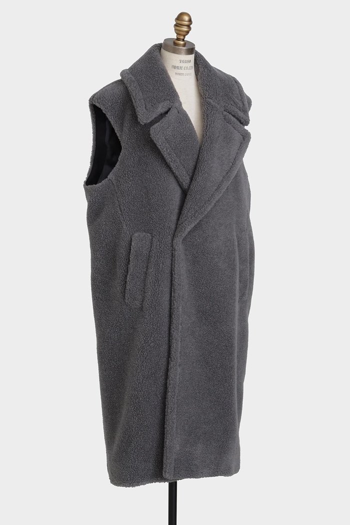 【ヒューエルミュージアム/hueLe Museum】の【STUMBLY】New Silhouette Boa Gilet インテリア・キッズ・メンズ・レディースファッション・服の通販 founy(ファニー) https://founy.com/ ファッション Fashion レディースファッション Fashion for Women アウター Coat / Outerwear Collection レディースジャケット・軽アウター Jackets クラシック Classic, Timeless Style コクーン Cocoon, Cocoon Silhouette ジャケット Jacket, Outerwear ベスト Vest, Waistcoat エレガント 上品 Elegant 定番 Standard, Basic Item |ID: prp329100004902353 ipo3291000000036687460