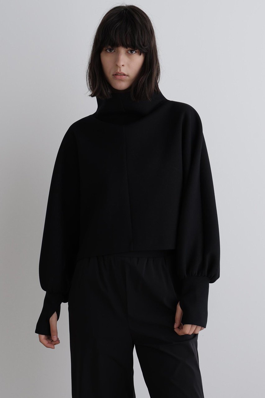 【ル フィル/LE PHIL】の《LE PHIL SPORTS》ライトダンボールショート丈プルオーバー 人気、トレンドファッション・服の通販 founy(ファニー) 　ファッション　Fashion　レディースファッション　Fashion for Women　トップス・カットソー　Cut & Sew Tops　シャツ・ブラウス・オフィスカジュアル　Elegant Blouses & Button-Ups　ロングTシャツ・Tシャツ　Longline T-Shirts & Tees　カジュアルプルオーバー・ニットトップス　Pullovers & Knit Tops / Casual Pullovers　カットソー・ベーシックTシャツ　Cut-and-Sewn Tops / Stretch Tees & Basics　コンパクト　Compact, Small Size　ショート　Short, Short Length　スタンダード　Standard, Basic　スニーカー　Sneakers, Trainers　スポーツ　Sports, Activewear　スポーティ　Sporty, Casual Athletic　スリーブ　Sleeve, Long Sleeve / Short Sleeve　ハイネック　High Neck, Mock Neck　バランス　Balance, Style Balance　フォルム　Silhouette, Form　ミックス　Mix, Mixed Style　ロング　Long, Long-Length　other-2|ID: prp329100004902507 ipo3291000000036689172