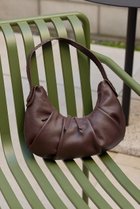 【ウィムガゼット/Whim Gazette】の【Hoaw.】ホーボーバッグ 人気、トレンドファッション・服の通販 founy(ファニー) ファッション Fashion レディースファッション Fashion for Women バッグ Bags アクセサリー Fashion Accessories ギャザー Gathered, Ruffled コンパクト Compact, Small Size 軽量 Lightweight, Ultra Light シューズ Shoes, Footwear シンプル Simple, Minimal ハンド Hand, Handmade フォルム Silhouette, Form ポケット Pocket, Pocket Detail thumbnail ブラウン|ID: prp329100004902607 ipo3291000000036690320