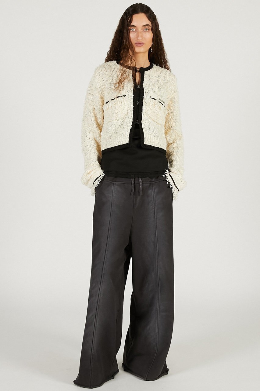 【プランク プロジェクト/PRANK PROJECT】のフロントチャームニットジャケット 人気、トレンドファッション・服の通販 founy(ファニー) 　ファッション　Fashion　レディースファッション　Fashion for Women　アウター　Coat / Outerwear Collection　レディースジャケット・軽アウター　Jackets　コンパクト　Compact, Small Size　ジャケット　Jacket, Outerwear　デニム　Denim, Jeans Material　ハーフ　Half, Half-Length　フロント　Front, Front Design　エレガント 上品　Elegant　other-8|ID: prp329100004902641 ipo3291000000036690662