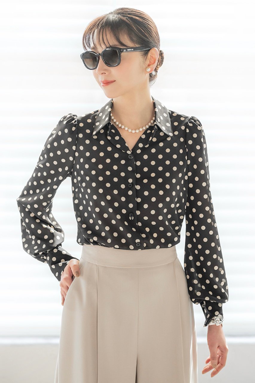 【デイジーリン/DAISY LIN】のBlouse “Dots Lady” 人気、トレンドファッション・服の通販 founy(ファニー) 　ファッション　Fashion　レディースファッション　Fashion for Women　トップス・カットソー　Cut & Sew Tops　シャツ・ブラウス・オフィスカジュアル　Elegant Blouses & Button-Ups　おすすめ　Recommended / Our Picks　ウォッシャブル　Machine Washable　エレガント 上品　Elegant　シルク　Silk, 100% Silk　スリーブ　Sleeve, Long Sleeve / Short Sleeve　ドット　Polka Dot, Dot Pattern　モダン　Modern, Contemporary　ロング　Long, Long-Length　人気　Popular, Best Seller　other-5|ID: prp329100004902749 ipo3291000000036691604