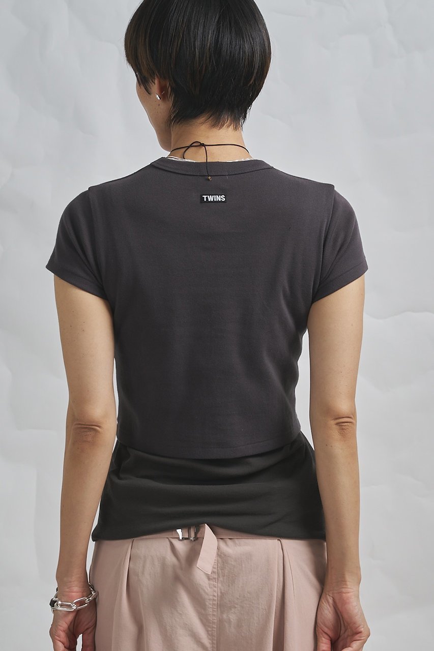 【ウィムガゼット/Whim Gazette】の【GEMINI】半袖Tシャツ 人気、トレンドファッション・服の通販 founy(ファニー) ファッション Fashion レディースファッション Fashion for Women トップス・カットソー Cut & Sew Tops シャツ・ブラウス・オフィスカジュアル Elegant Blouses & Button-Ups ロングTシャツ・Tシャツ Longline T-Shirts & Tees カットソー・ベーシックTシャツ Cut-and-Sewn Tops / Stretch Tees & Basics おすすめ Recommended / Our Picks カットソー Cut and Sewn Top コンパクト Compact, Small Size ショート Short, Short Length シンプル Simple, Minimal スリーブ Sleeve, Long Sleeve / Short Sleeve ボトム Bottoms, Lower Wear 半袖 Short Sleeve, Half Sleeve other-4|ID: prp329100004902876 ipo3291000000036693812