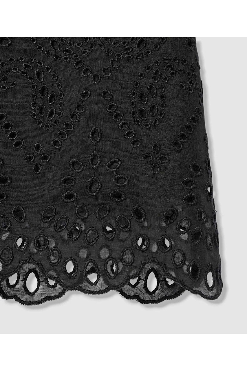 【アナイ/ANAYI】の【セットアップ対応商品】エンブロイダリーキャミソール 人気、トレンドファッション・服の通販 founy(ファニー) 　ファッション　Fashion　レディースファッション　Fashion for Women　トップス・カットソー　Cut & Sew Tops　キャミソール&ノースリーブ　Camisoles & Sleeveless Tops　シャツ・ブラウス・オフィスカジュアル　Elegant Blouses & Button-Ups　おすすめ　Recommended / Our Picks　アンサンブル　Ensemble Set　インナー　Innerwear　エンブロイダリー　Embroidery Design　キャミソール　Camisole, Spaghetti Strap Top　シアー　Sheer, See-Through　シルク　Silk, 100% Silk　ジャケット　Jacket, Outerwear　セットアップ　Set-Up, Coordinated Outfit　ノースリーブ　Sleeveless, No-Sleeve　フロント　Front, Front Design　ボレロ　Bolero, Short Cardigan　レース　Lace, Lace Fabric　無地　Plain, Solid Color　other-4|ID: prp329100004902971 ipo3291000000036694659