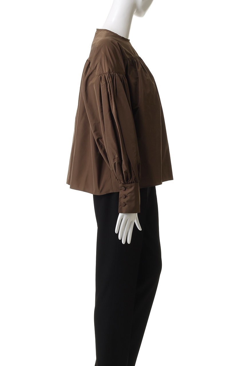 【オブリオ/AUBRIOT】のメモリータフタ ブラウス 人気、トレンドファッション・服の通販 founy(ファニー) 　ファッション　Fashion　レディースファッション　Fashion for Women　トップス・カットソー　Cut & Sew Tops　シャツ・ブラウス・オフィスカジュアル　Elegant Blouses & Button-Ups　イタリア　Italy　ギャザー　Gathered, Ruffled　シルク　Silk, 100% Silk　スリーブ　Sleeve, Long Sleeve / Short Sleeve　タフタ　Taffeta, Structured Fabric　フェミニン　Feminine, Girly　フォルム　Silhouette, Form　ロング　Long, Long-Length　other-3|ID: prp329100004903044 ipo3291000000036695389