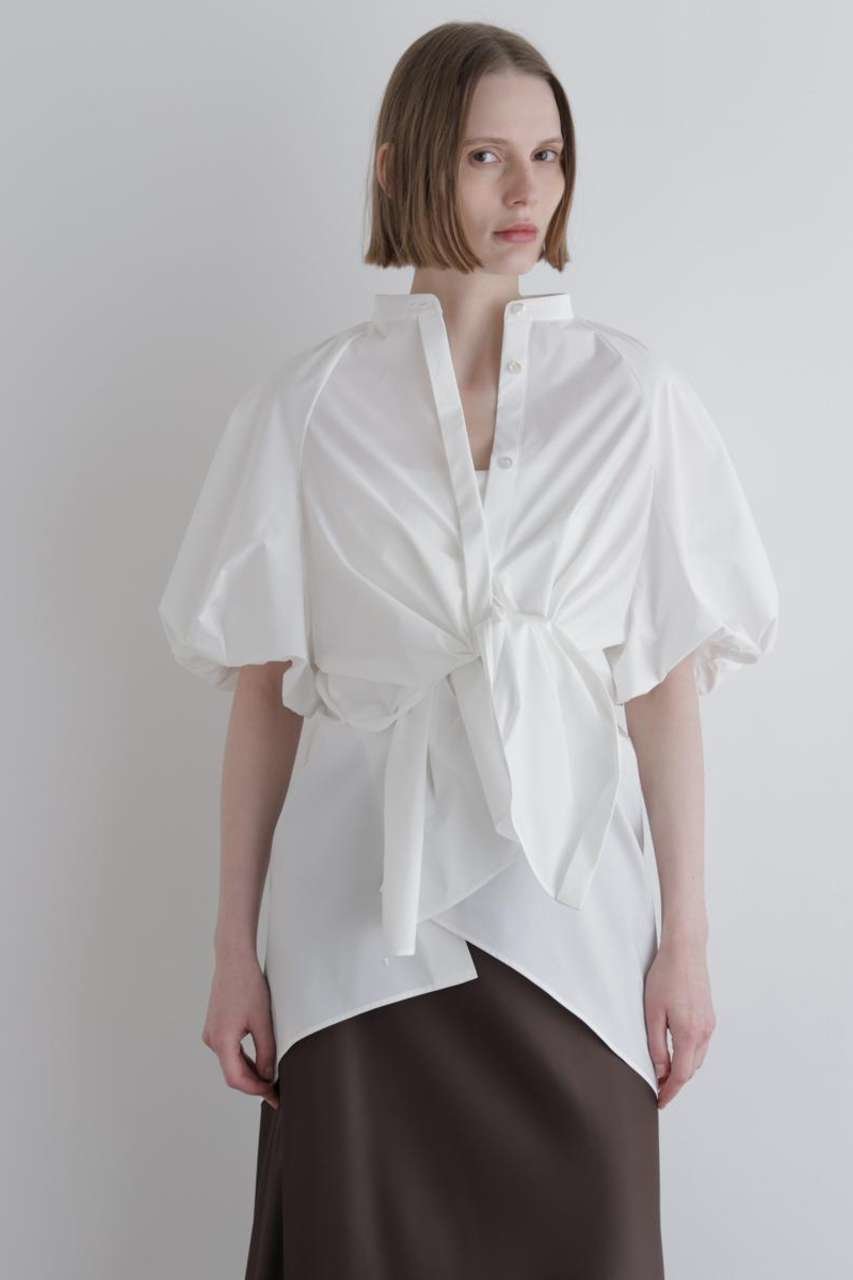 【ル フィル/LE PHIL】のギャザースリーブブラウス 人気、トレンドファッション・服の通販 founy(ファニー) 　ファッション　Fashion　レディースファッション　Fashion for Women　トップス・カットソー　Cut & Sew Tops　シャツ・ブラウス・オフィスカジュアル　Elegant Blouses & Button-Ups　クッション　Cushion, Throw Pillow　ショート　Short, Short Length　シンプル　Simple, Minimal　ストライプ　Stripe, Striped Pattern　ストレッチ　Stretch, Stretchy Fabric　スリーブ　Sleeve, Long Sleeve / Short Sleeve　タンブラー　Tumbler, Travel Mug　チュニック　Tunic, Long Top　バルーン　Balloon, Balloon Silhouette　ビッグ　Big, Oversized　フロント　Front, Front Design　新作・新入荷　New Arrivals / New In　other-4|ID: prp329100004903106 ipo3291000000036695995