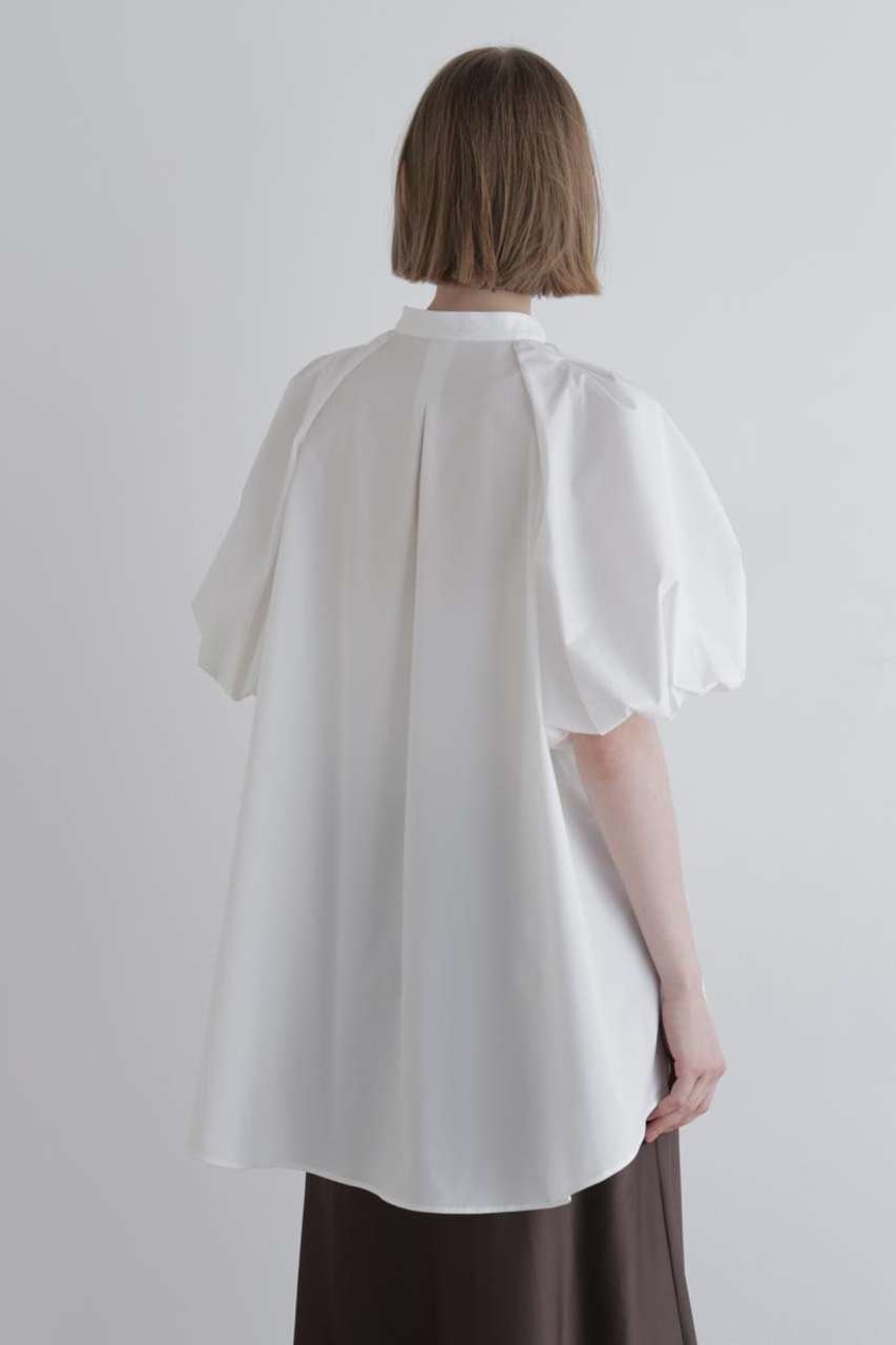 【ル フィル/LE PHIL】のギャザースリーブブラウス 人気、トレンドファッション・服の通販 founy(ファニー) 　ファッション　Fashion　レディースファッション　Fashion for Women　トップス・カットソー　Cut & Sew Tops　シャツ・ブラウス・オフィスカジュアル　Elegant Blouses & Button-Ups　クッション　Cushion, Throw Pillow　ショート　Short, Short Length　シンプル　Simple, Minimal　ストライプ　Stripe, Striped Pattern　ストレッチ　Stretch, Stretchy Fabric　スリーブ　Sleeve, Long Sleeve / Short Sleeve　タンブラー　Tumbler, Travel Mug　チュニック　Tunic, Long Top　バルーン　Balloon, Balloon Silhouette　ビッグ　Big, Oversized　フロント　Front, Front Design　新作・新入荷　New Arrivals / New In　other-6|ID: prp329100004903106 ipo3291000000036695997