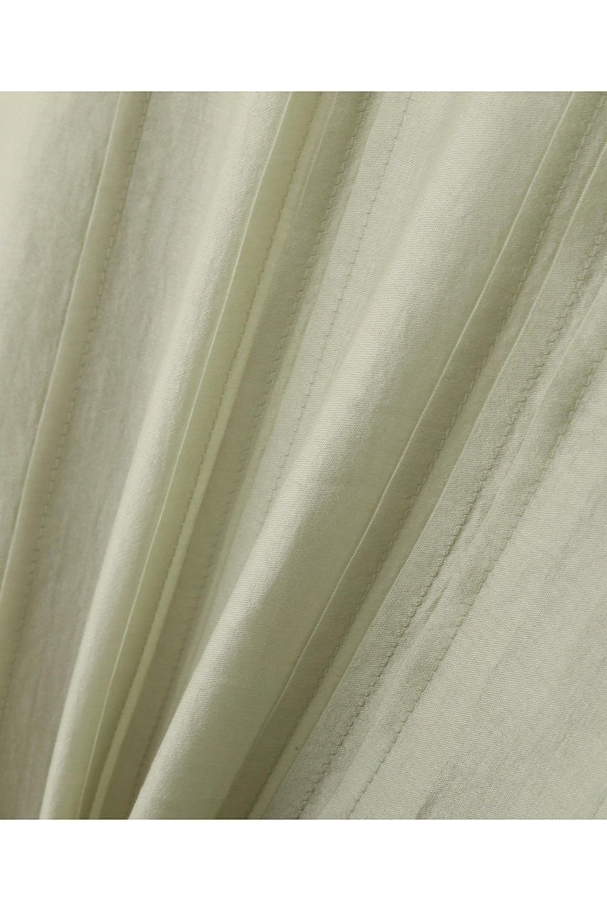 【ル フィル/LE PHIL】のシャイニーローンタックブラウス 人気、トレンドファッション・服の通販 founy(ファニー) 　ファッション　Fashion　レディースファッション　Fashion for Women　トップス・カットソー　Cut & Sew Tops　シャツ・ブラウス・オフィスカジュアル　Elegant Blouses & Button-Ups　エレガント 上品　Elegant　コンパクト　Compact, Small Size　ショート　Short, Short Length　スタンダード　Standard, Basic　スラックス　Slacks, Dress Pants　スリーブ　Sleeve, Long Sleeve / Short Sleeve　デニム　Denim, Jeans Material　バランス　Balance, Style Balance　フェミニン　Feminine, Girly　フレア　Flare, Flared　新作・新入荷　New Arrivals / New In　other-4|ID: prp329100004903108 ipo3291000000036696015