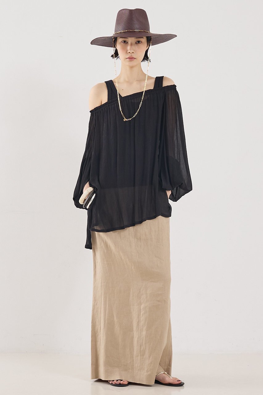 【ザ ストア バイ シー/THE STORE by C】の【COCUCA】オフショルブラウス 人気、トレンドファッション・服の通販 founy(ファニー) 　ファッション　Fashion　レディースファッション　Fashion for Women　トップス・カットソー　Cut & Sew Tops　シャツ・ブラウス・オフィスカジュアル　Elegant Blouses & Button-Ups　おすすめ　Recommended / Our Picks　なめらか　Smooth, Silky Texture　イタリア　Italy　エレガント 上品　Elegant　ギャザー　Gathered, Ruffled　シフォン　Chiffon, Lightweight Fabric　シルク　Silk, 100% Silk　スリット　Slit, Slit Detail　スリーブ　Sleeve, Long Sleeve / Short Sleeve　セットアップ　Set-Up, Coordinated Outfit　ティアードスカート　Tiered Skirt, Flounced Skirt　ドレス　Dress, One-Piece　リゾート　Resort, Vacation Style　ロング　Long, Long-Length　夏　Summer　新作・新入荷　New Arrivals / New In　other-3|ID: prp329100004903126 ipo3291000000036696231