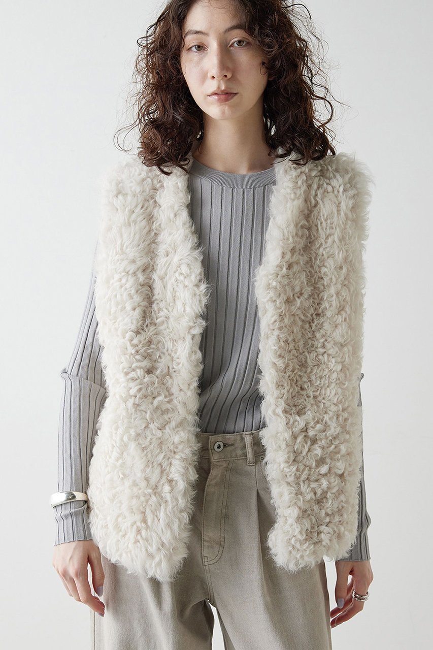 【ガリャルダガランテ/GALLARDAGALANTE】のムートンベスト 人気、トレンドファッション・服の通販 founy(ファニー) 　ファッション　Fashion　レディースファッション　Fashion for Women　アウター　Coat / Outerwear Collection　レディースジャケット・軽アウター　Jackets　ジャケット　Jacket, Outerwear　スウェット / スエット　Sweatshirt, Sweatwear　ベスト　Vest, Waistcoat　A/W・秋冬　Autumn/Winter　 other-1|ID: prp329100004903269 ipo3291000000036697999