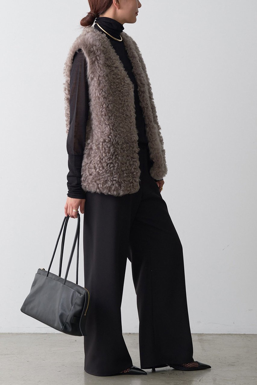 【ガリャルダガランテ/GALLARDAGALANTE】のムートンベスト 人気、トレンドファッション・服の通販 founy(ファニー) 　ファッション　Fashion　レディースファッション　Fashion for Women　アウター　Coat / Outerwear Collection　レディースジャケット・軽アウター　Jackets　ジャケット　Jacket, Outerwear　スウェット / スエット　Sweatshirt, Sweatwear　ベスト　Vest, Waistcoat　A/W・秋冬　Autumn/Winter　other-6|ID: prp329100004903269 ipo3291000000036698015