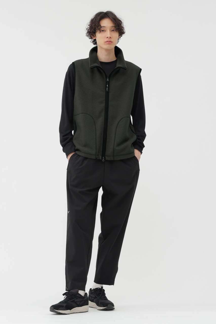 【その他のブランド/Other】のWOOL NYLON COMPRESSED JERSEY BLOUSON 人気、トレンドファッション・服の通販 founy(ファニー) 　ファッション　Fashion　レディースファッション　Fashion for Women　アウター　Coat / Outerwear Collection　レディースジャケット・軽アウター　Jackets　ブルゾンジャケット・スポーティアウター　Blouson Jackets　コレクション　Collection, Seasonal Line　ジャケット　Jacket, Outerwear　スポーツ　Sports, Activewear　ベスト　Vest, Waistcoat　マーガレット　Marguerite, Daisy Pattern　ミックス　Mix, Mixed Style　新作・新入荷　New Arrivals / New In　other-2|ID: prp329100004903663 ipo3291000000036702821