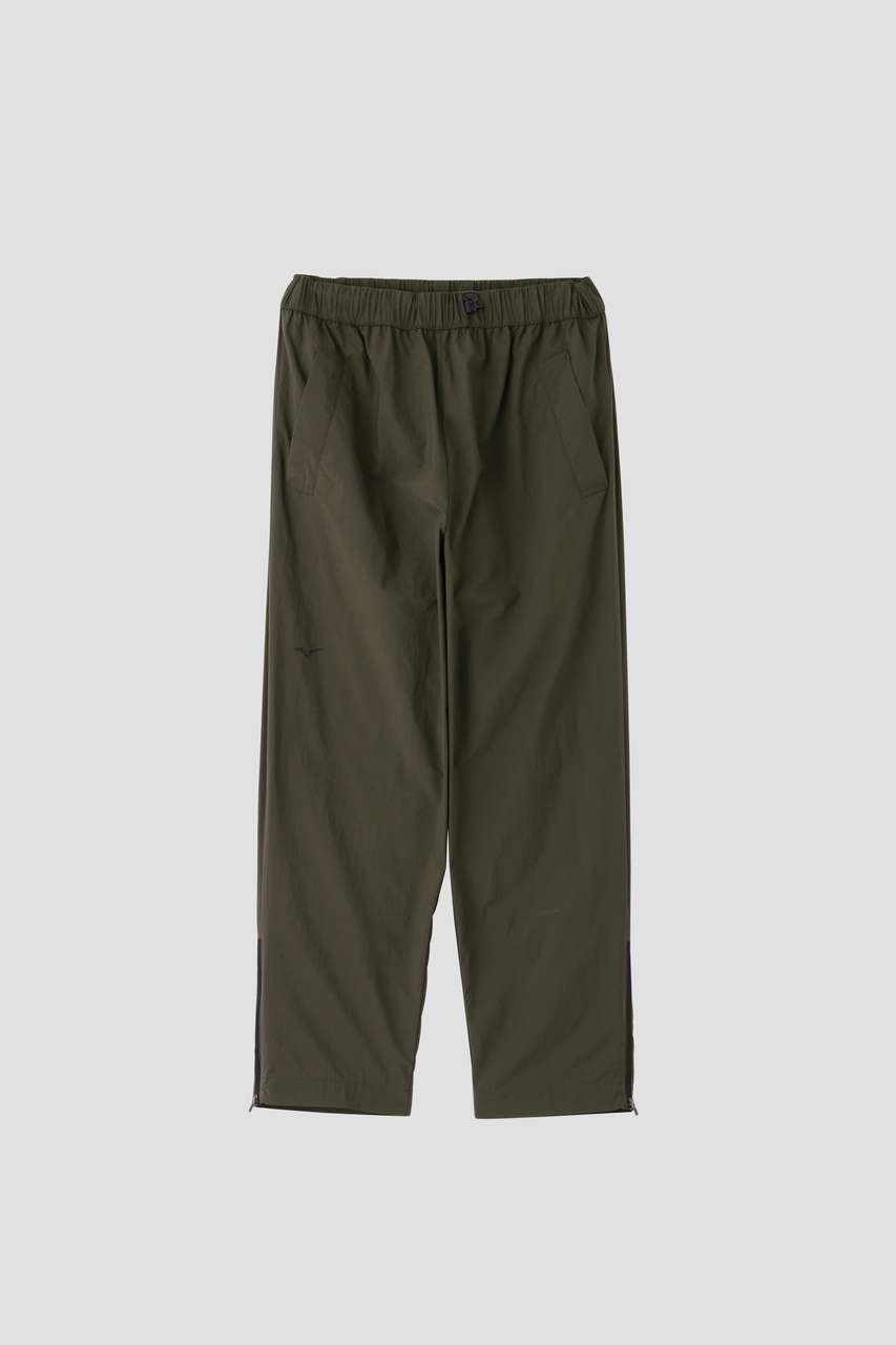 【その他のブランド/Other】のLIGHTWEIGHT NYLON POPLIN TROUSERS 人気、トレンドファッション・服の通販 founy(ファニー) 　ファッション　Fashion　レディースファッション　Fashion for Women　パンツ　Pants & Trousers　コレクション　Collection, Seasonal Line　ジップ　Zip, Zipper　ストレート　Straight, Straight Cut　バランス　Balance, Style Balance　マーガレット　Marguerite, Daisy Pattern　新作・新入荷　New Arrivals / New In　軽量　Lightweight, Ultra Light　other-8|ID: prp329100004903717 ipo3291000000036703418