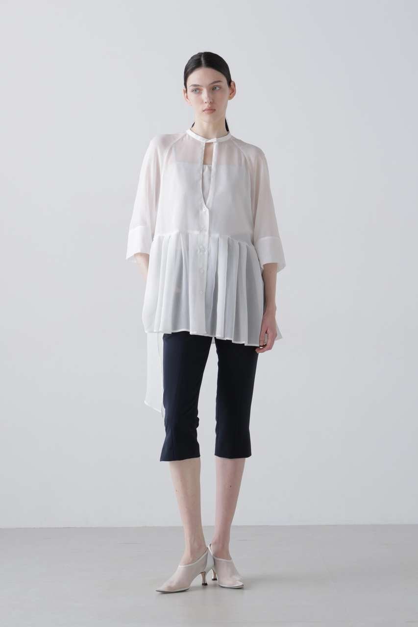 【アドーア/ADORE】のストレッチダブルクロスパンツ インテリア・キッズ・メンズ・レディースファッション・服の通販 founy(ファニー) 　ファッション　Fashion　レディースファッション　Fashion for Women　パンツ　Pants & Trousers　ショートパンツ・ハーフパンツ　High-Waisted & Relaxed Shorts　ショート　Short, Short Length　ジャケット　Jacket, Outerwear　ストレッチ　Stretch, Stretchy Fabric　スリット　Slit, Slit Detail　トレンド　Trend, Trending Now　バランス　Balance, Style Balance　新作・新入荷　New Arrivals / New In　ネイビー|ID: prp329100004903815 ipo3291000000036704245